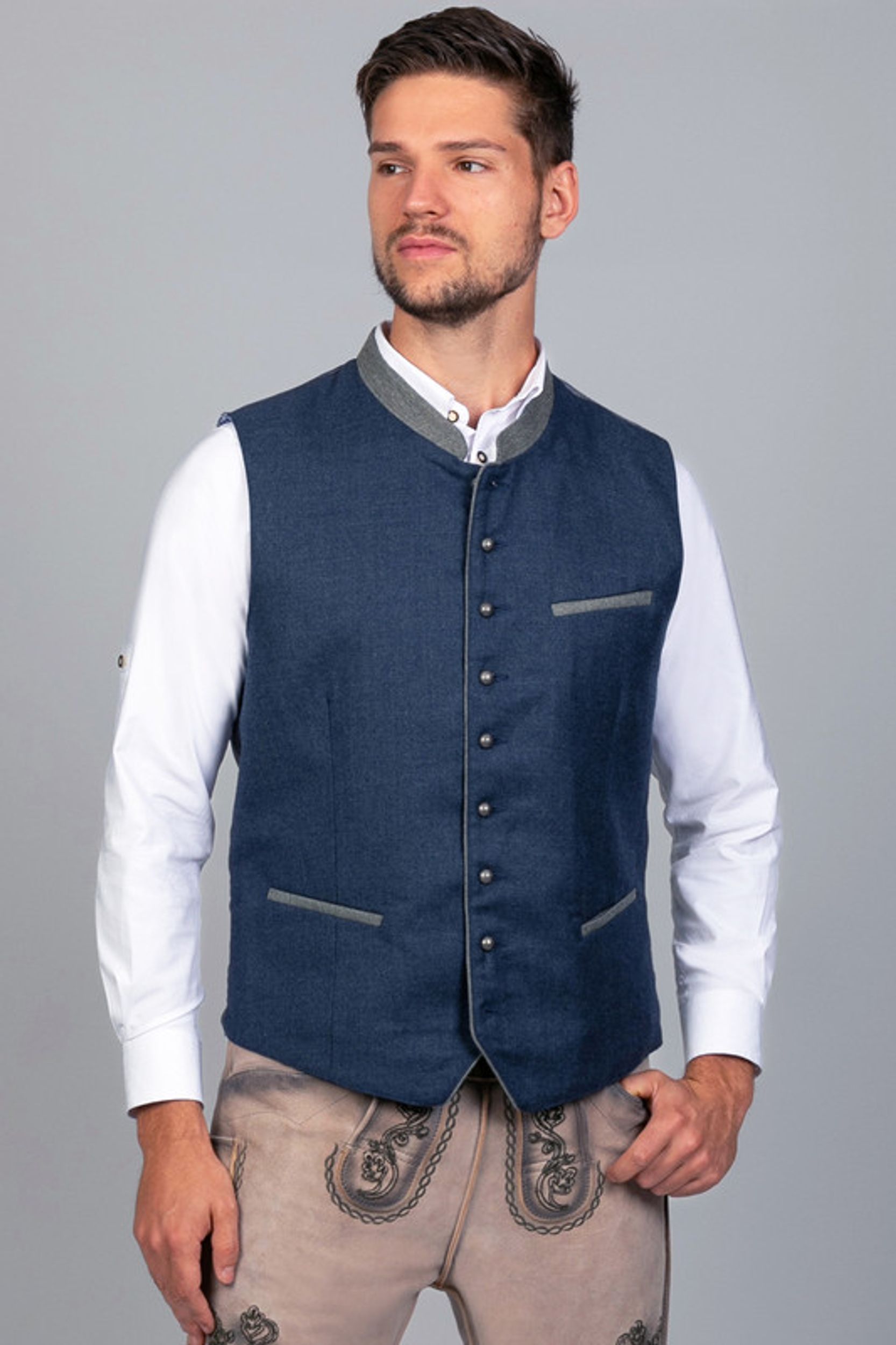  |  Edelnice Trachtenweste "Christian" | 56