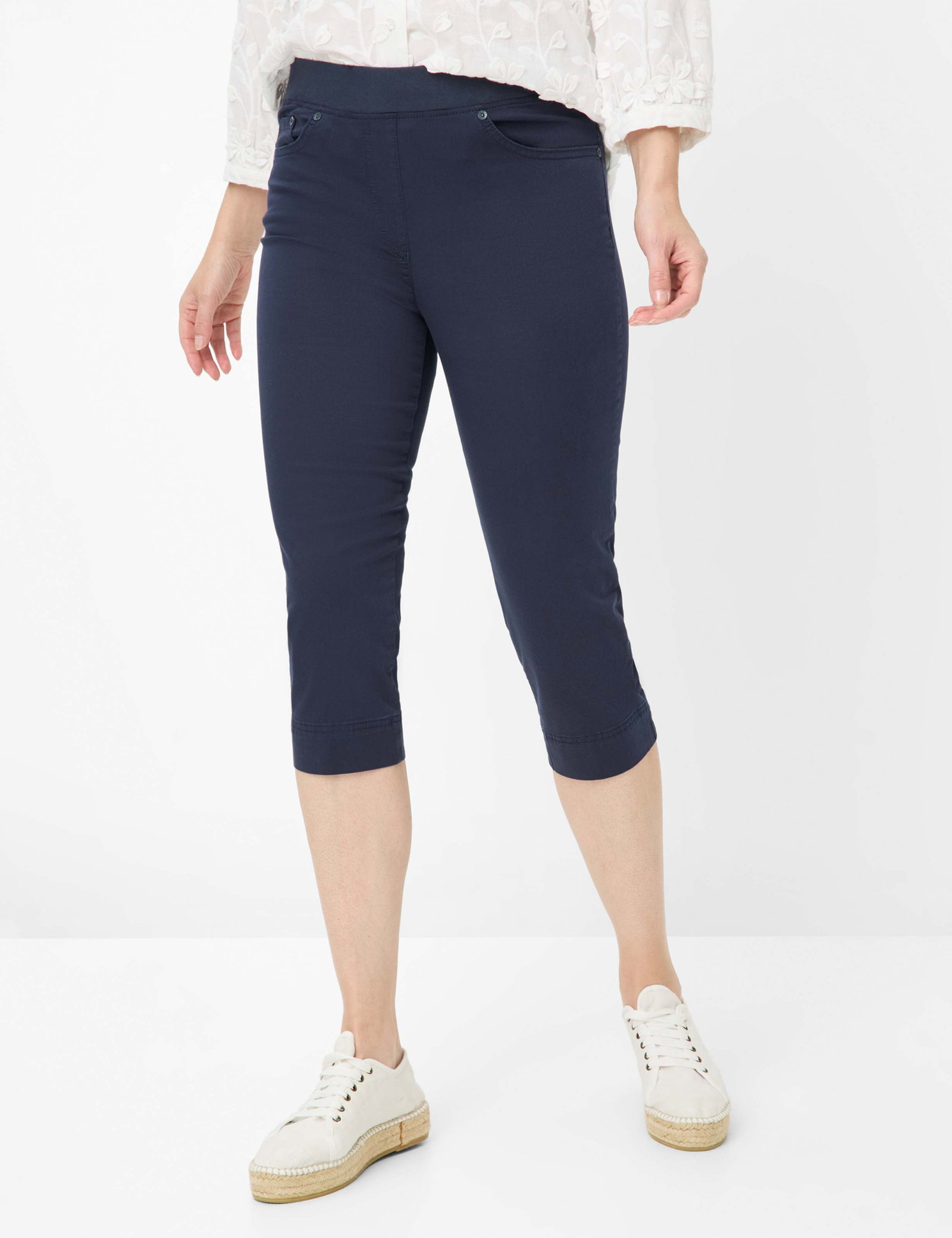 PAMINA CAPRI, NAVY #4