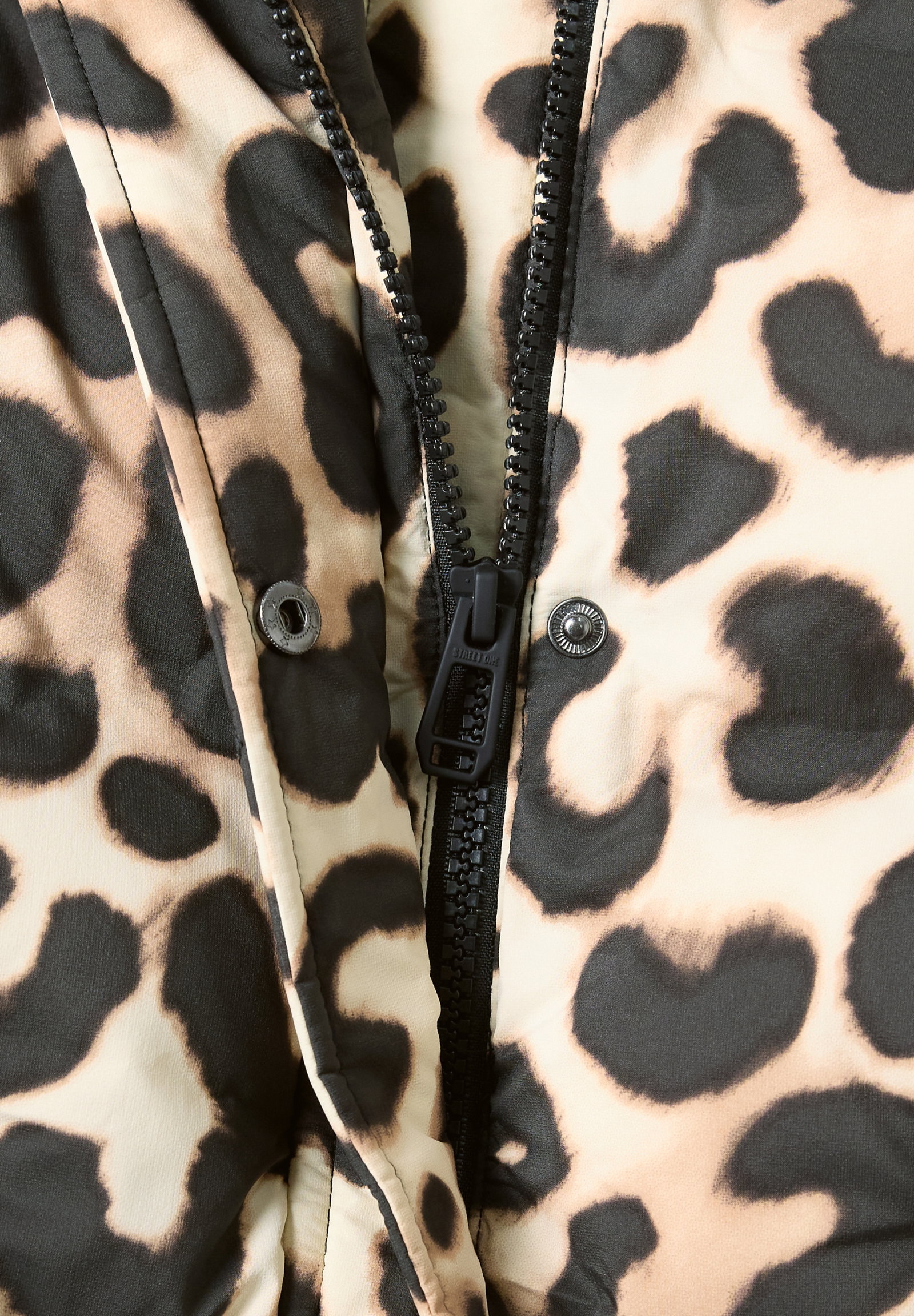 Short Padded Jkt W. Stand-Up C, Black #2