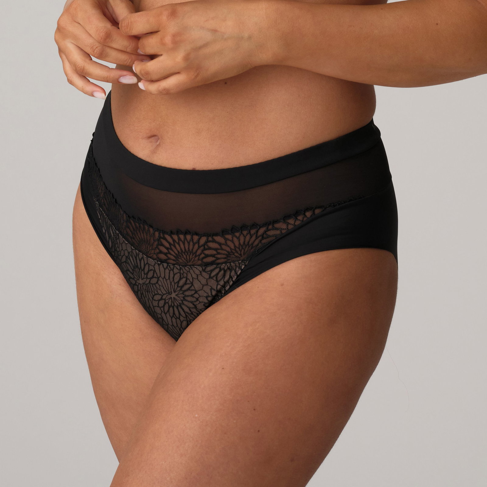 12f3c116bf09b0ade2548026bf64185b PrimaDonna | PrimaDonna Taillenslip "Sophora" | 46 | schwarz
