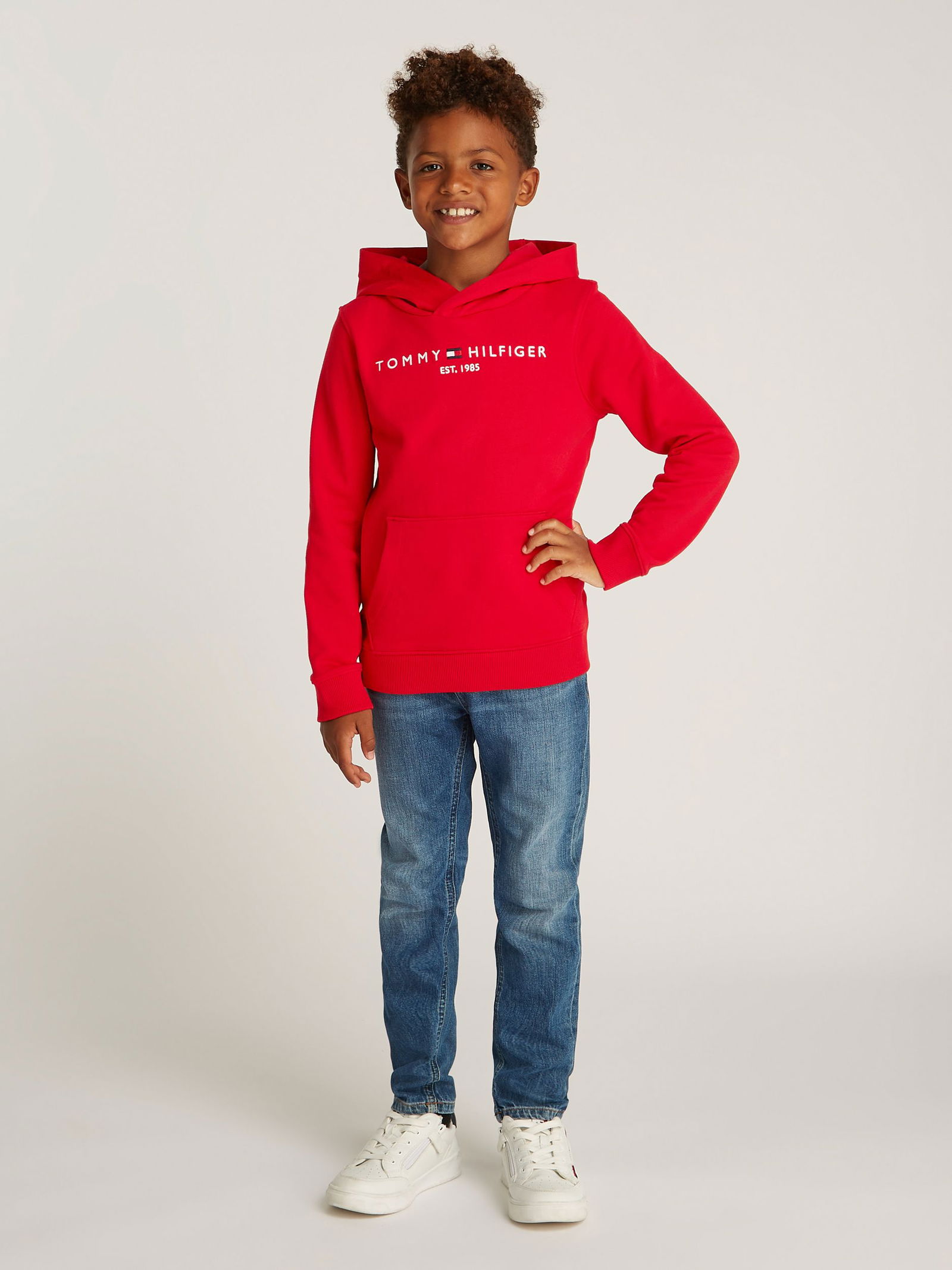 Tommy Hilfiger |  U CORP LOGO ESS HOODIE | 140 | primary red