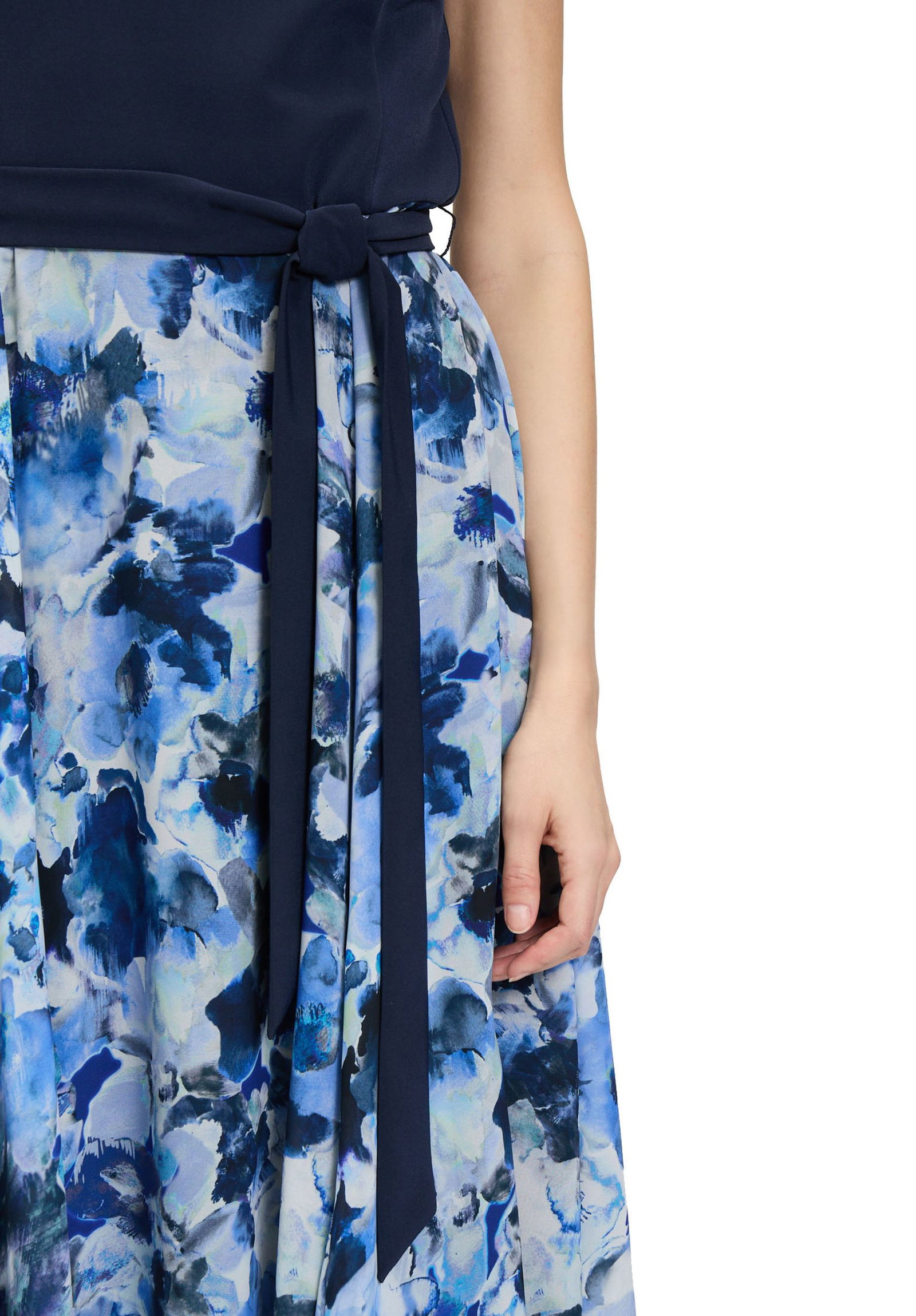 991b6d706913ae89c7fae2327e3be7d0 Vera Mont | Vera Mont Cocktailkleid | 46 | dark blue/blue