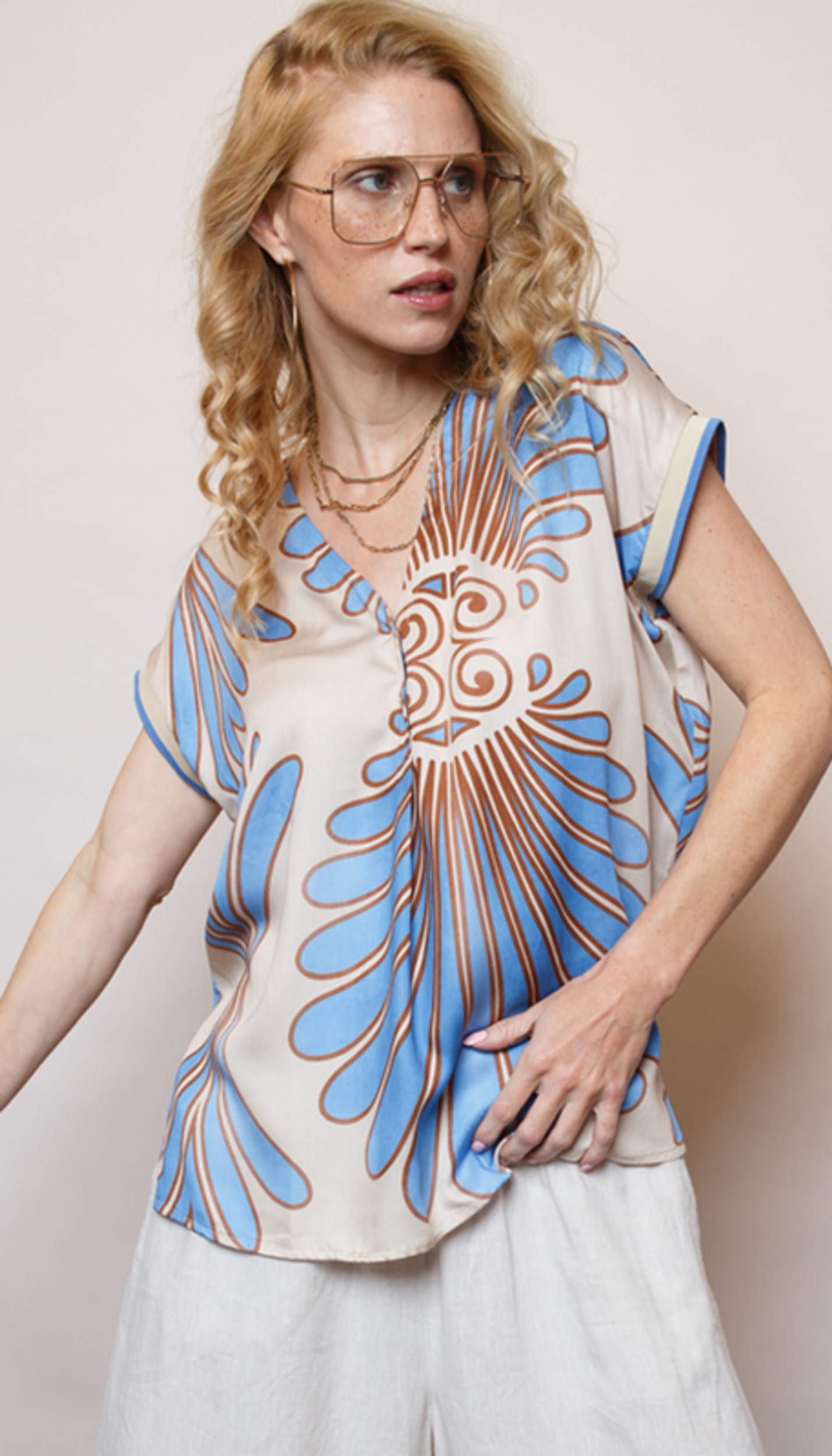 Emily van den Bergh Druckbluse #1