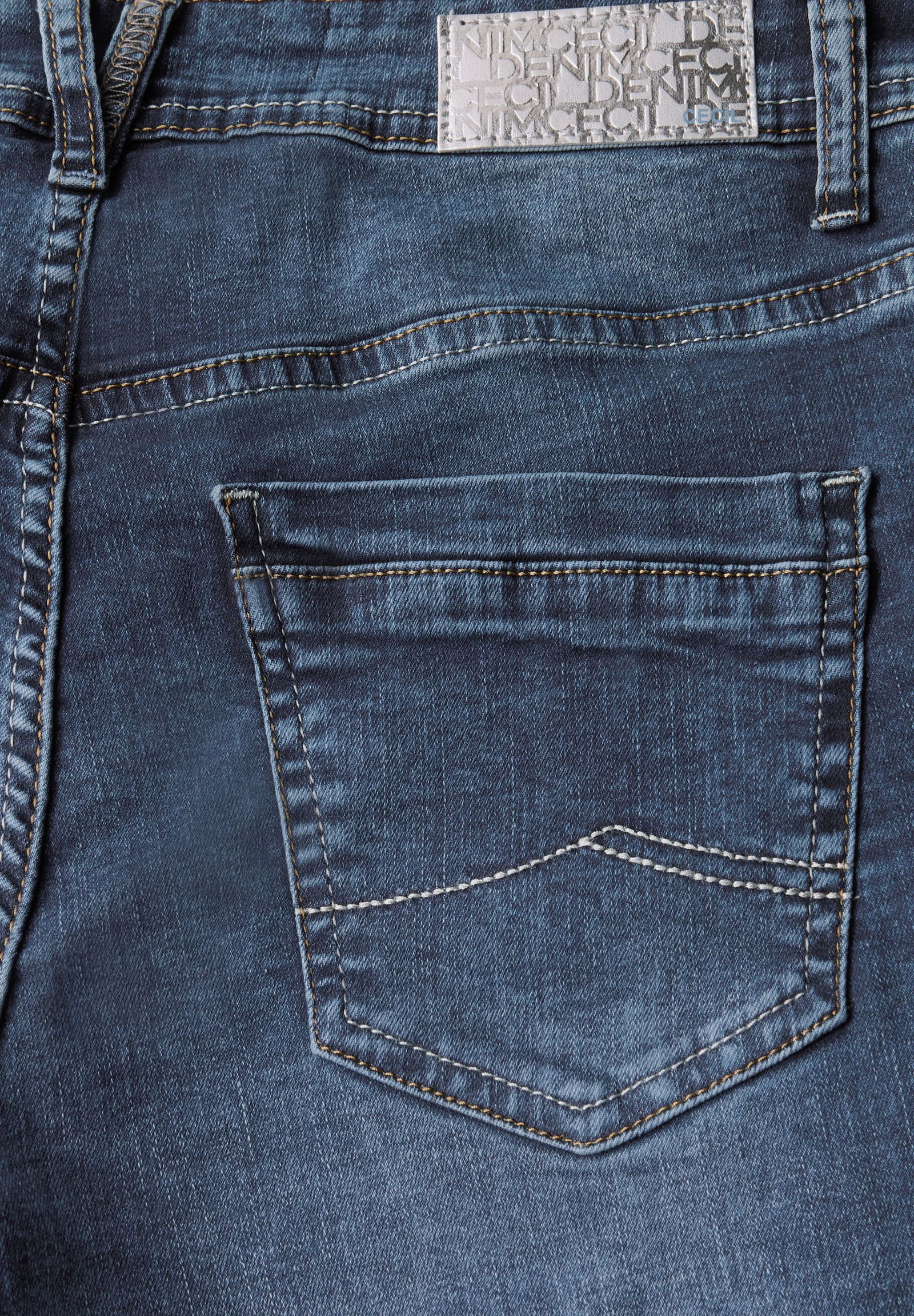 136dfe102f97f75d052fcb2e112b26c7 CECIL | CECIL Straight Leg Jeans | 31/32 | mid blue wash