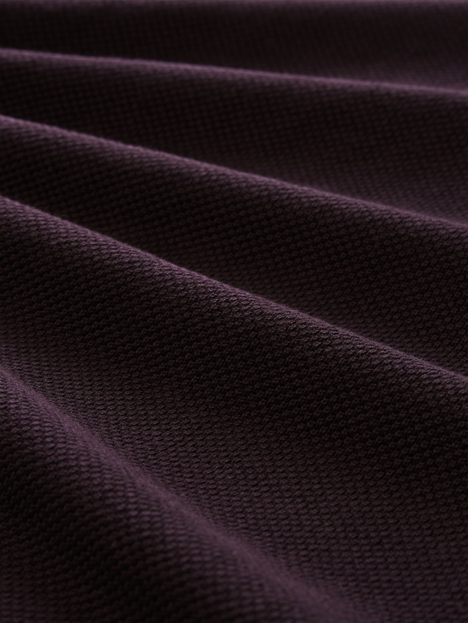 basic structred crew neck knit, dark plum #2