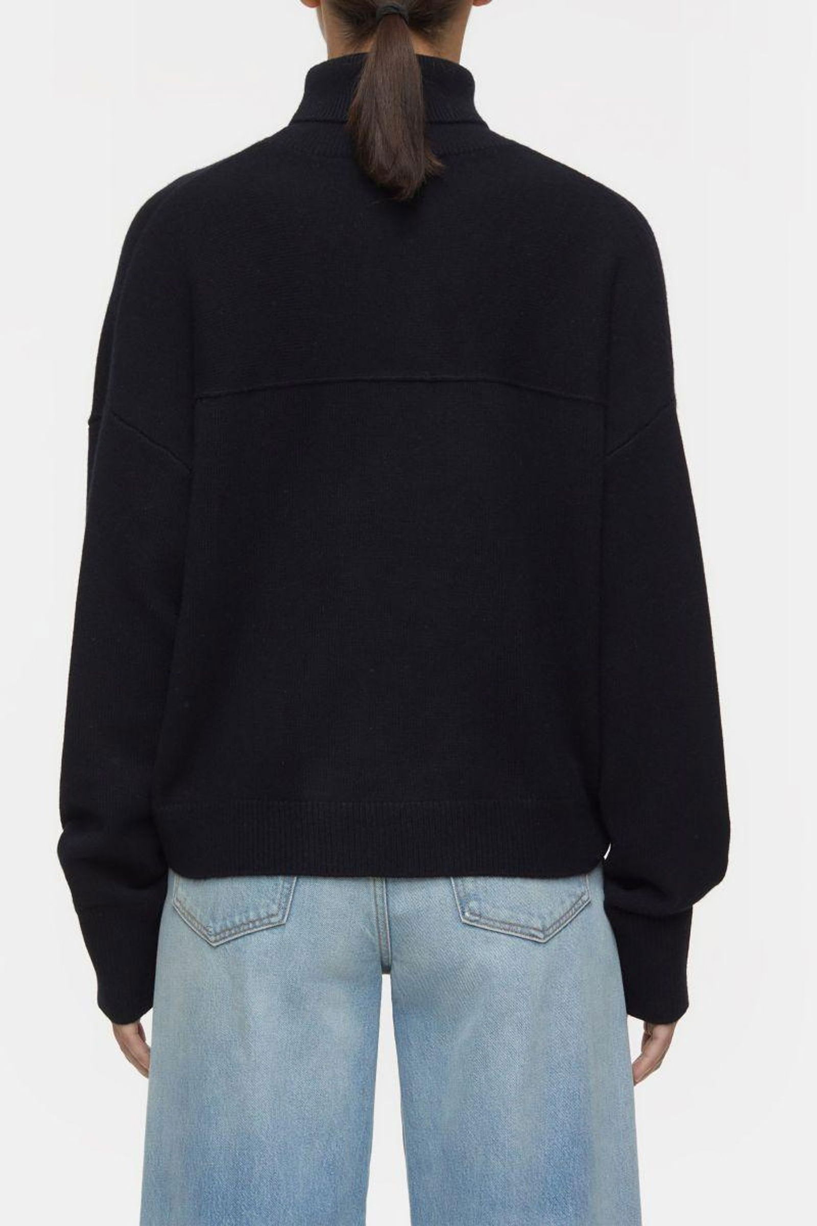 Closed Rollkragenpullover