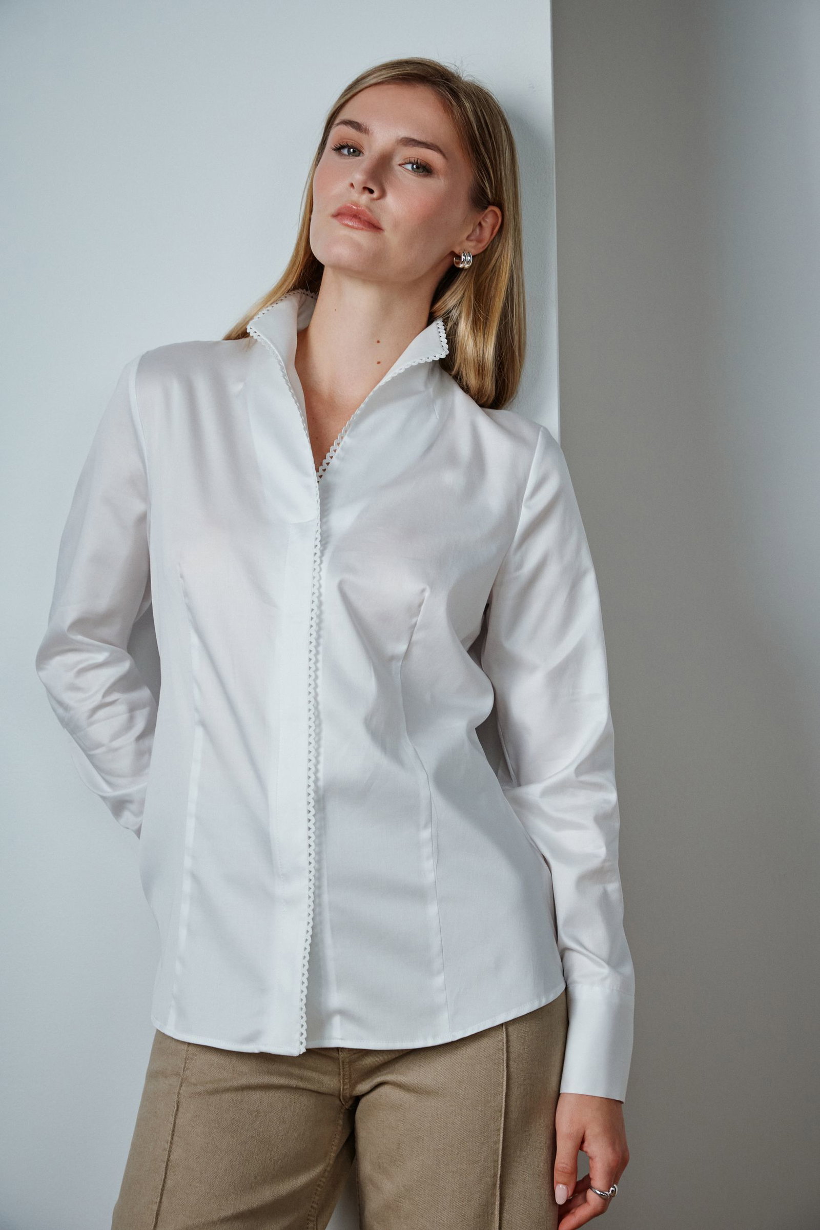 aa8e0e142b84684ff0b55324b5c58e0e Eterna | Eterna Satin-Shirt | 46 | weiß