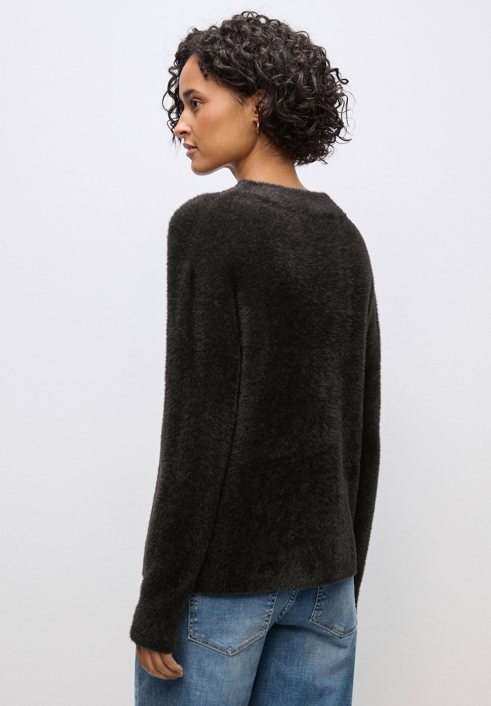  | LTD QR_fluffy turtle sweater, hazelnut brown | 36 | 4565_17103