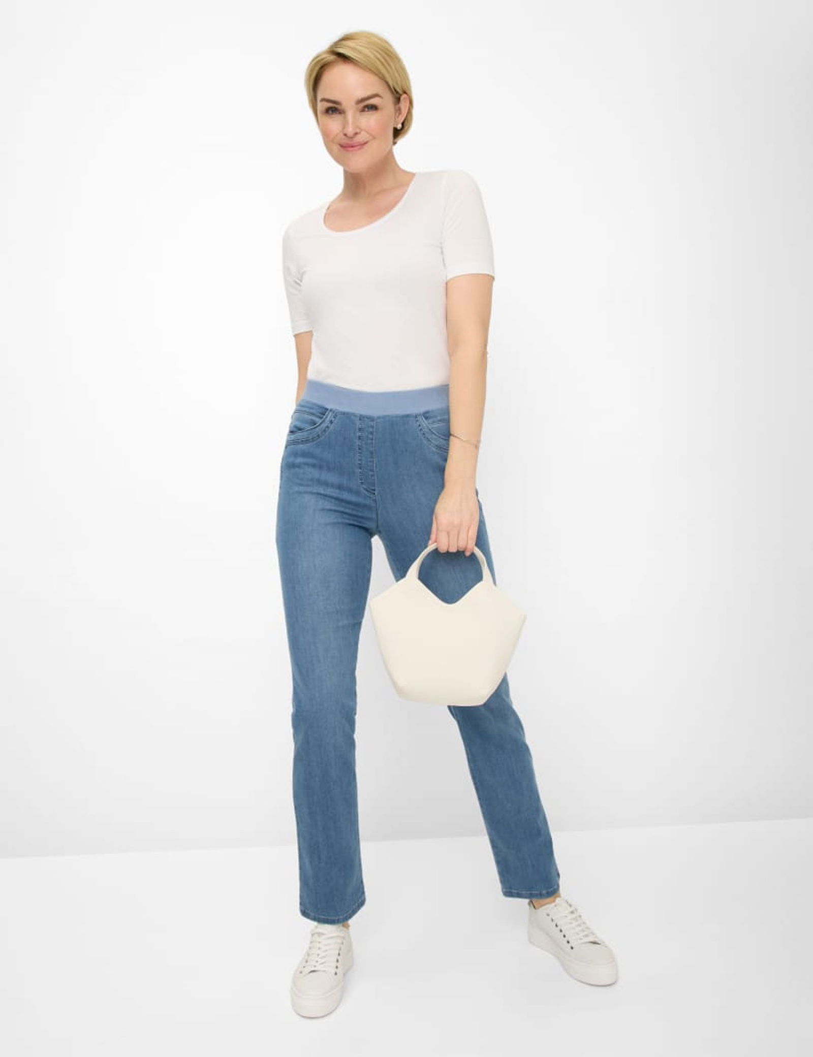 Raphaela by Brax |  Raphaela by Brax Slim Jeans "Style Pamina Fun'' | 38 | bleached,slightly used