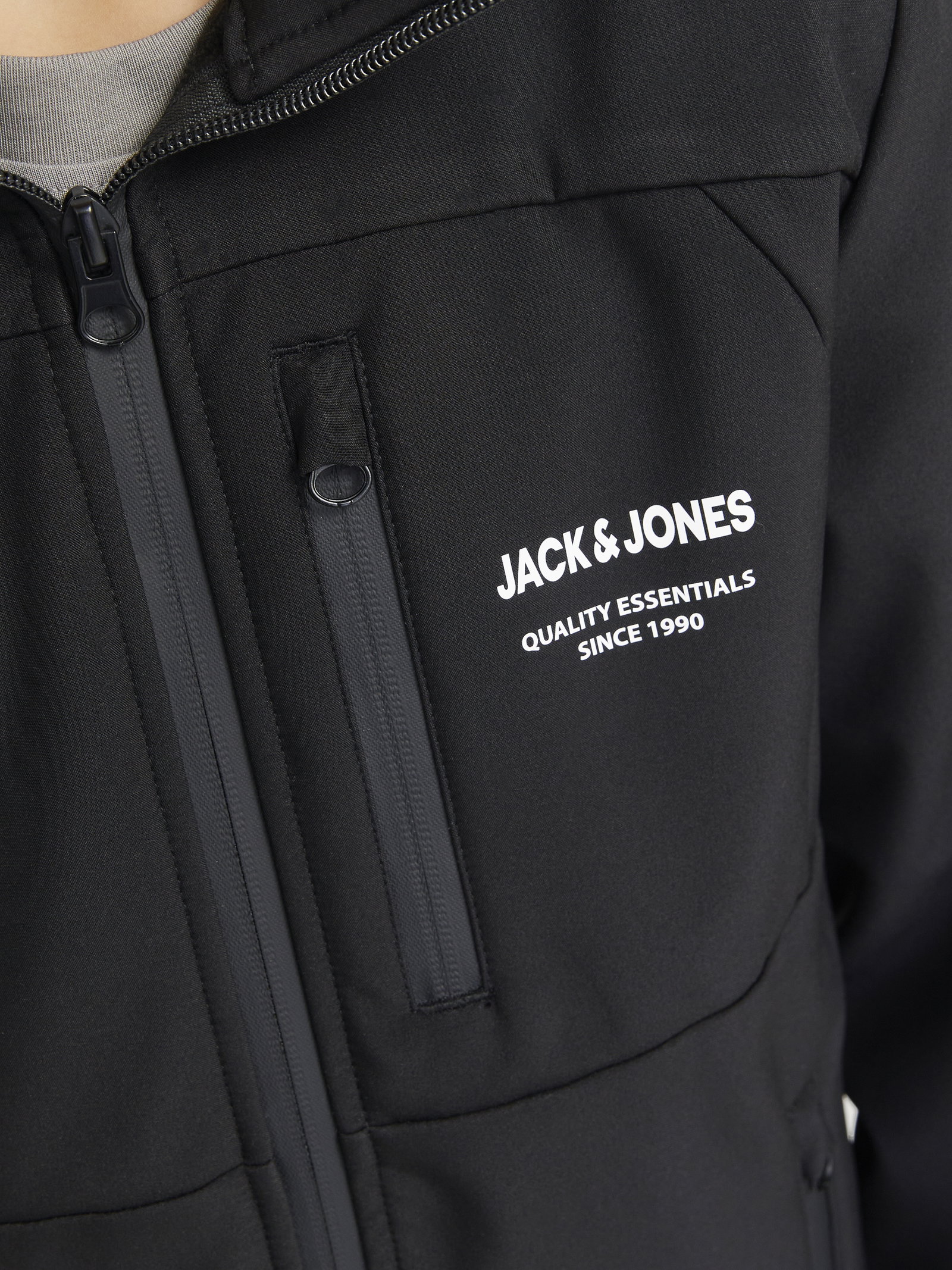 JJETHEO SOFTSHELL JACKET NOOS JNR #5