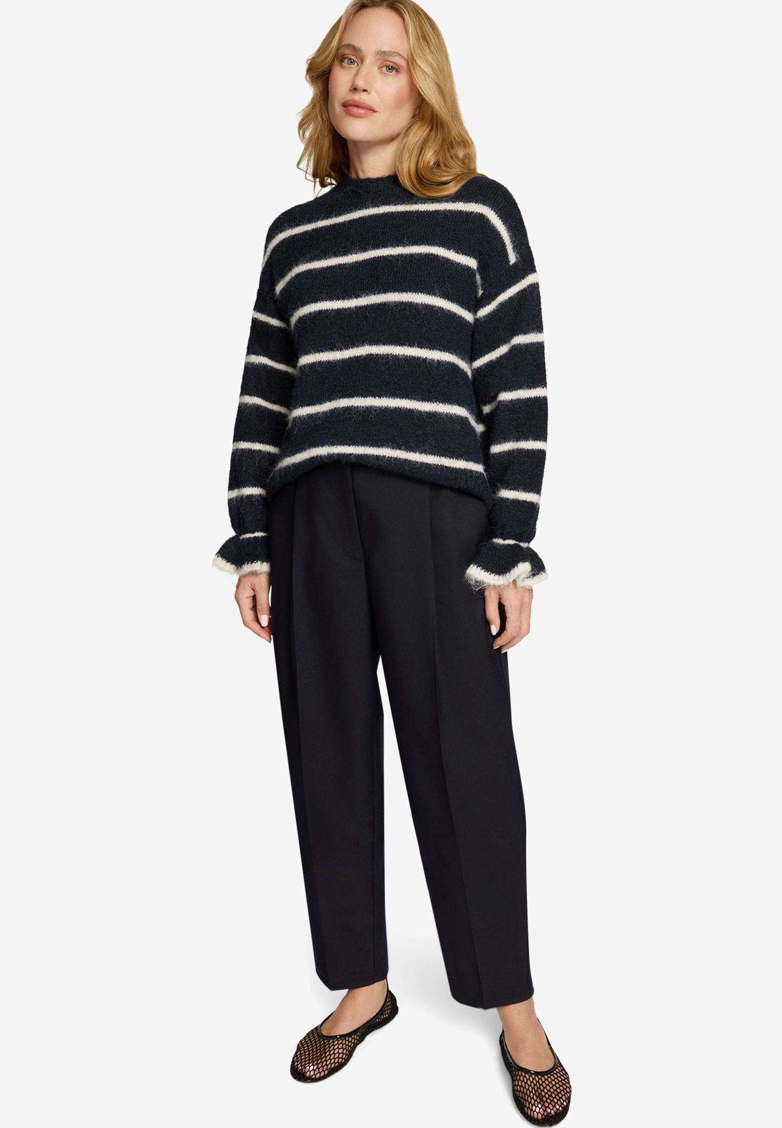 Zero |  Zero Skinny Jeans  | 34 | 1605_8105