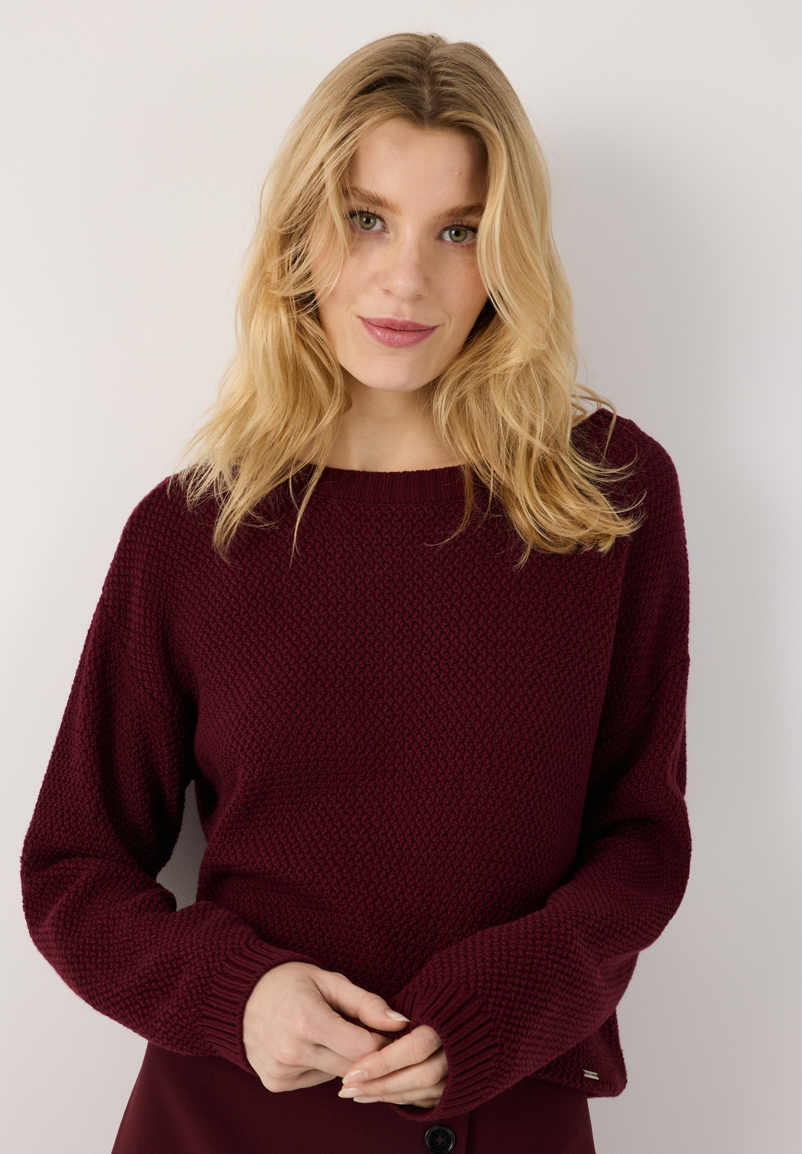 Pullover with Boat Neck, pomegranate red #3