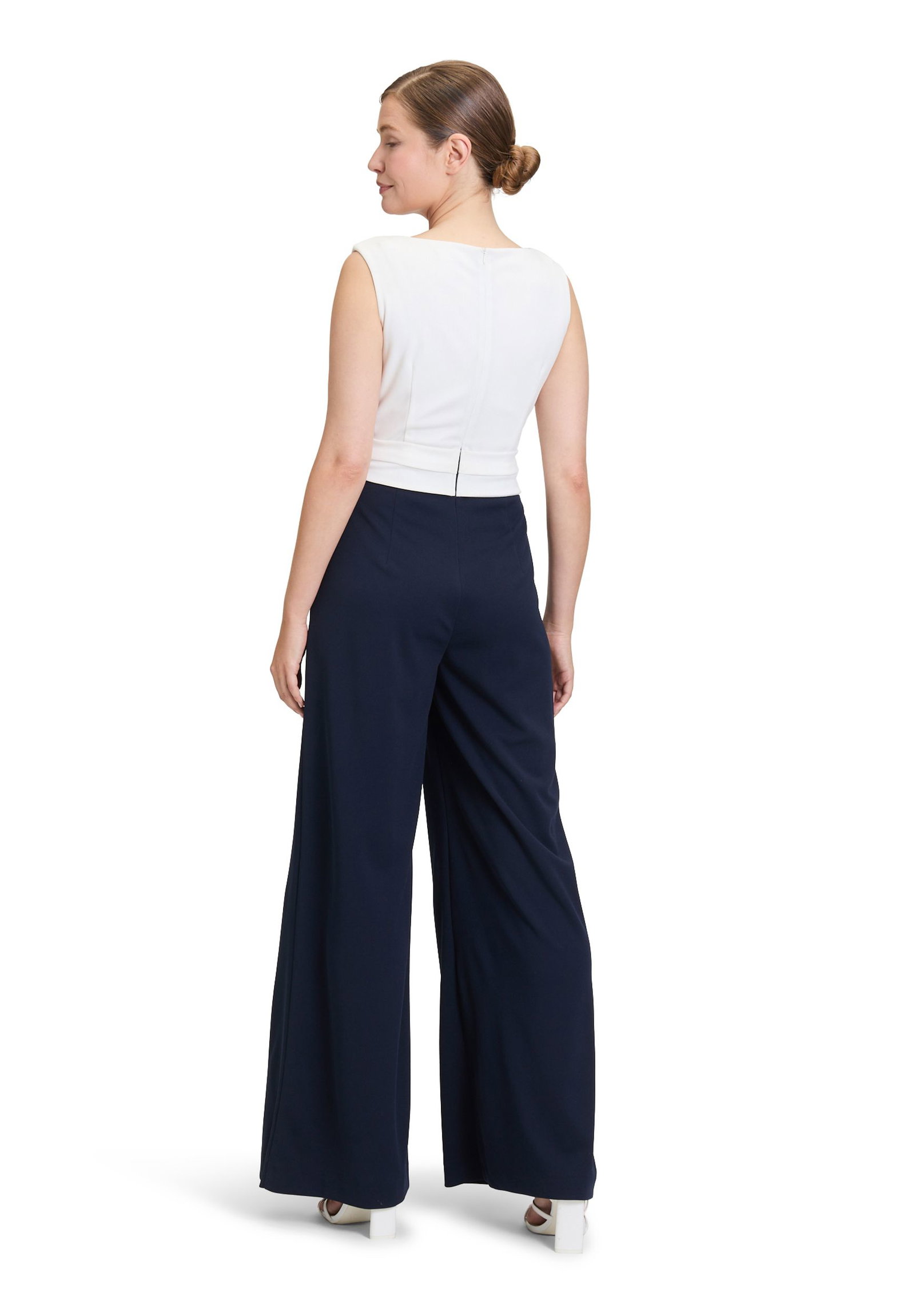 8e0cd283a6b2c5655ade9aa02741bfb9 Vera Mont | Vera Mont Jumpsuit | 36 | rohweiß