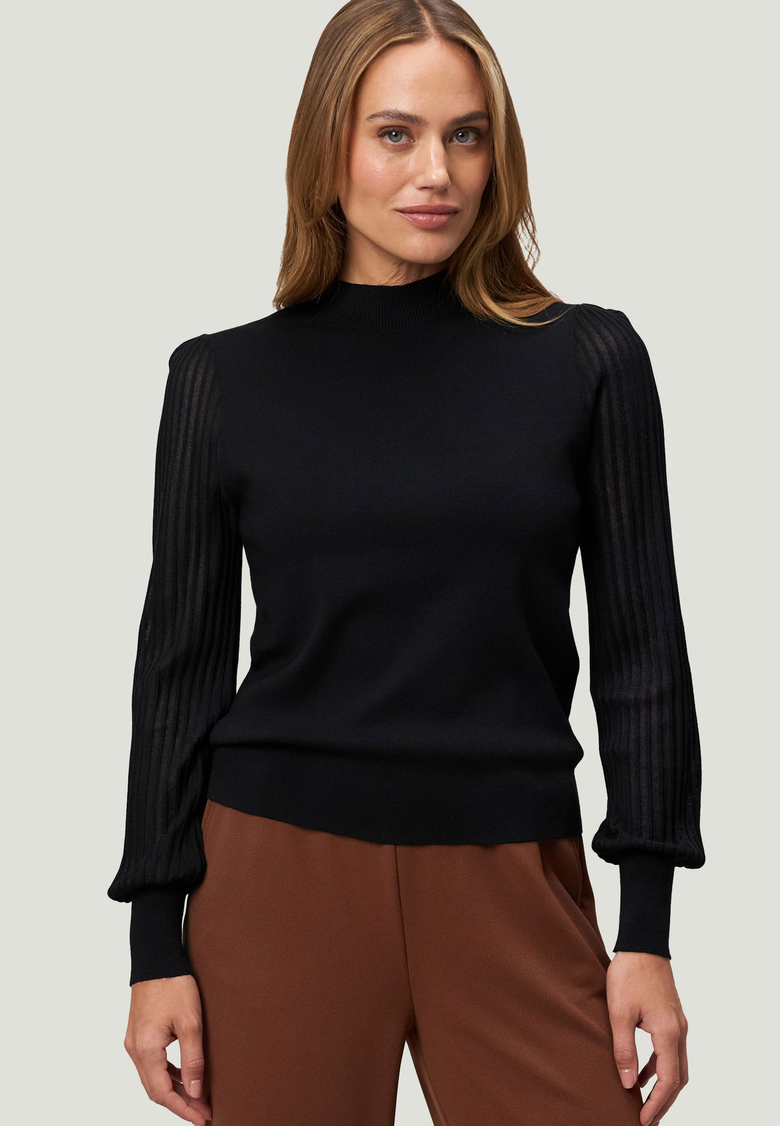 07c1c5494f3a90dda7fc3e55ec8613b2 Zero | Zero Pullover | 42 | black beauty