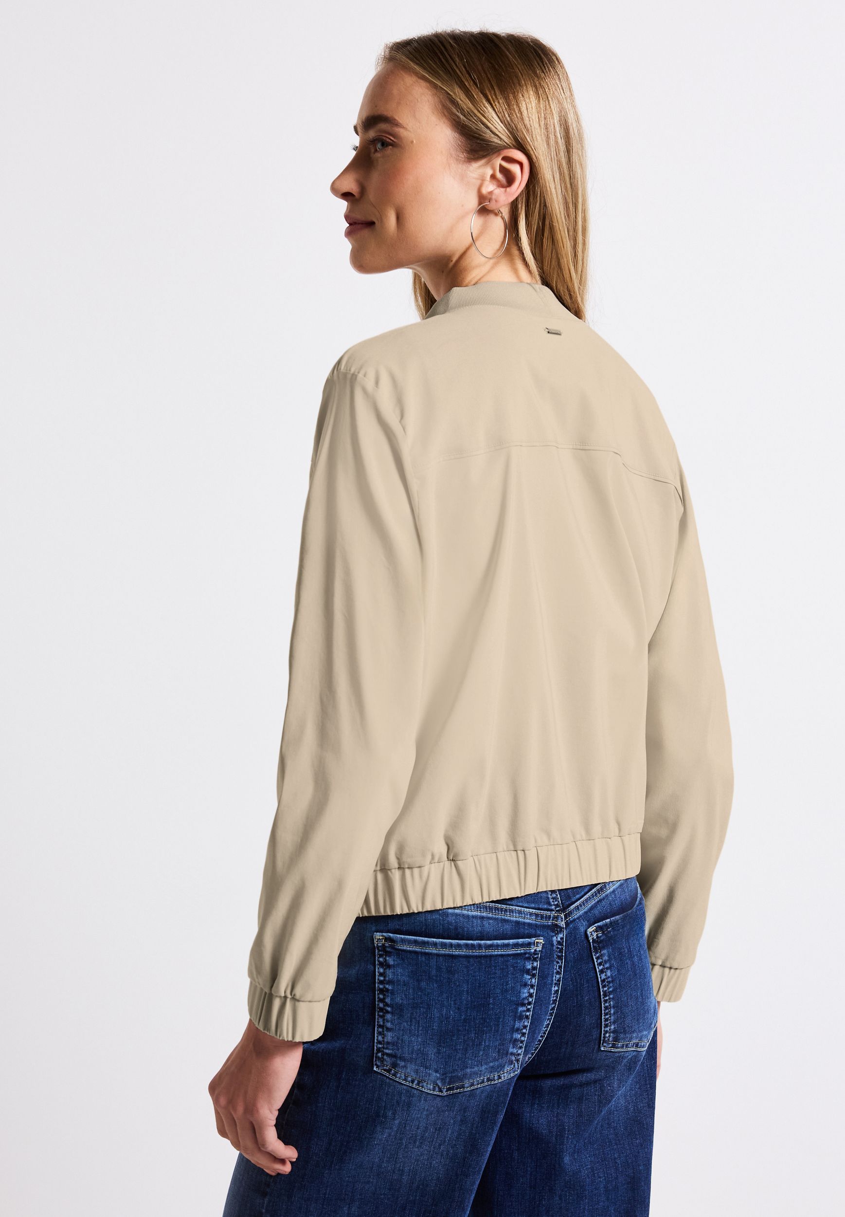  |  Blouson in Unifarbe | 40 | 4565_16620