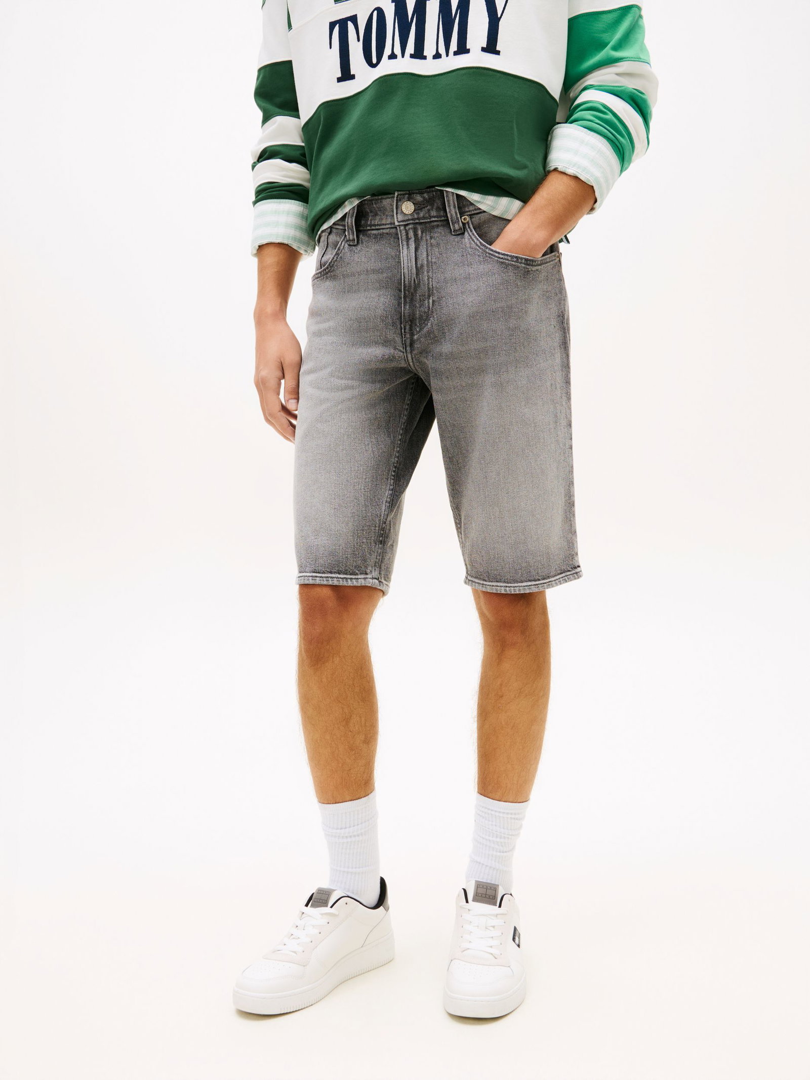 4a042544d789df56060ccbba0cbbae96 Tommy Jeans | Tommy Jeans Shorts | 32/NI