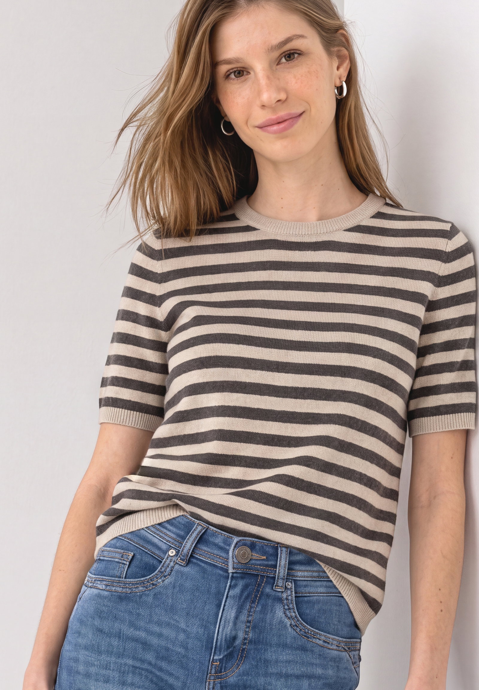 LTD QR_cosy sweater with strip, clay sand mel. #3