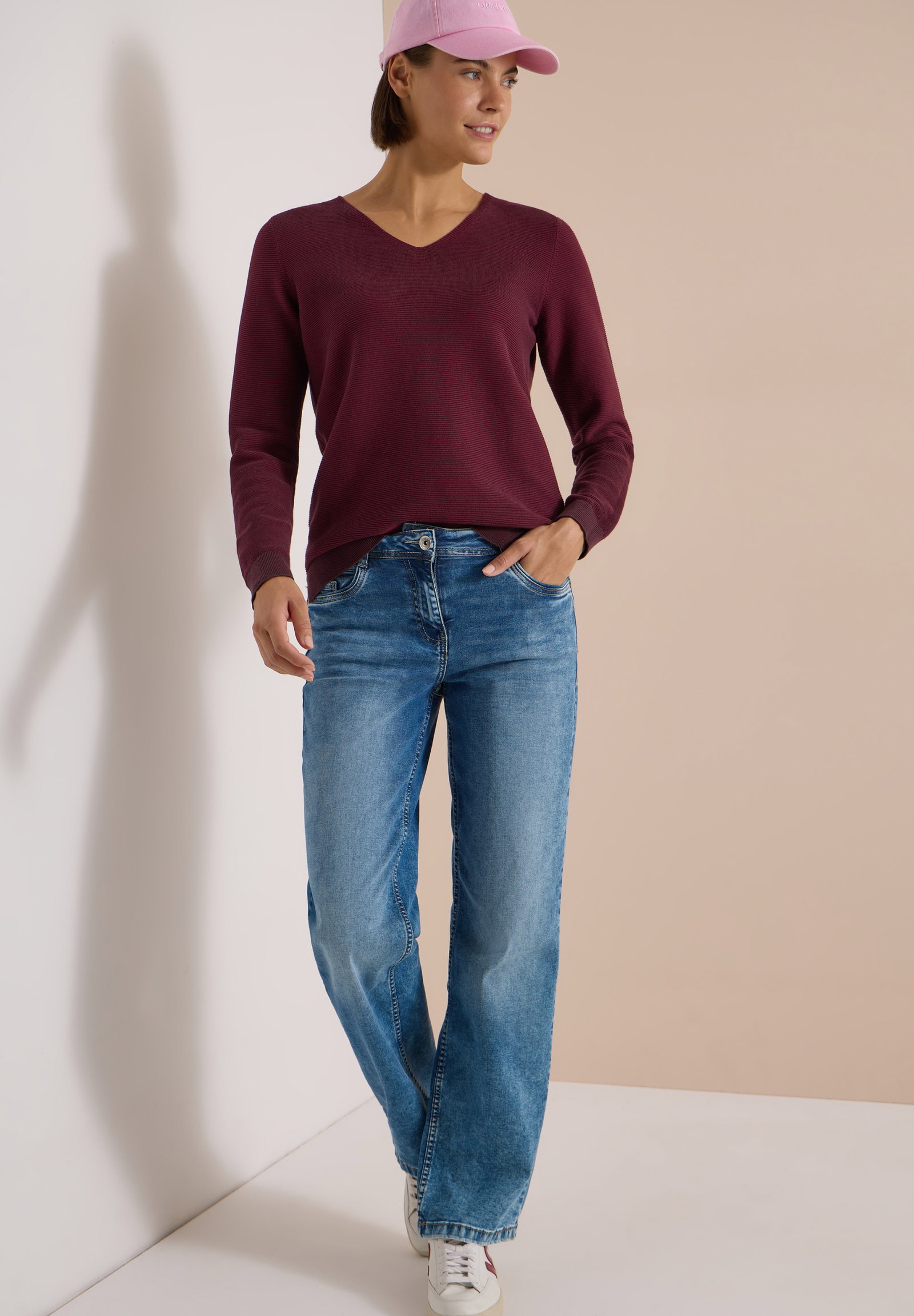 NOS 2-Tone V-Neck, berry red #5