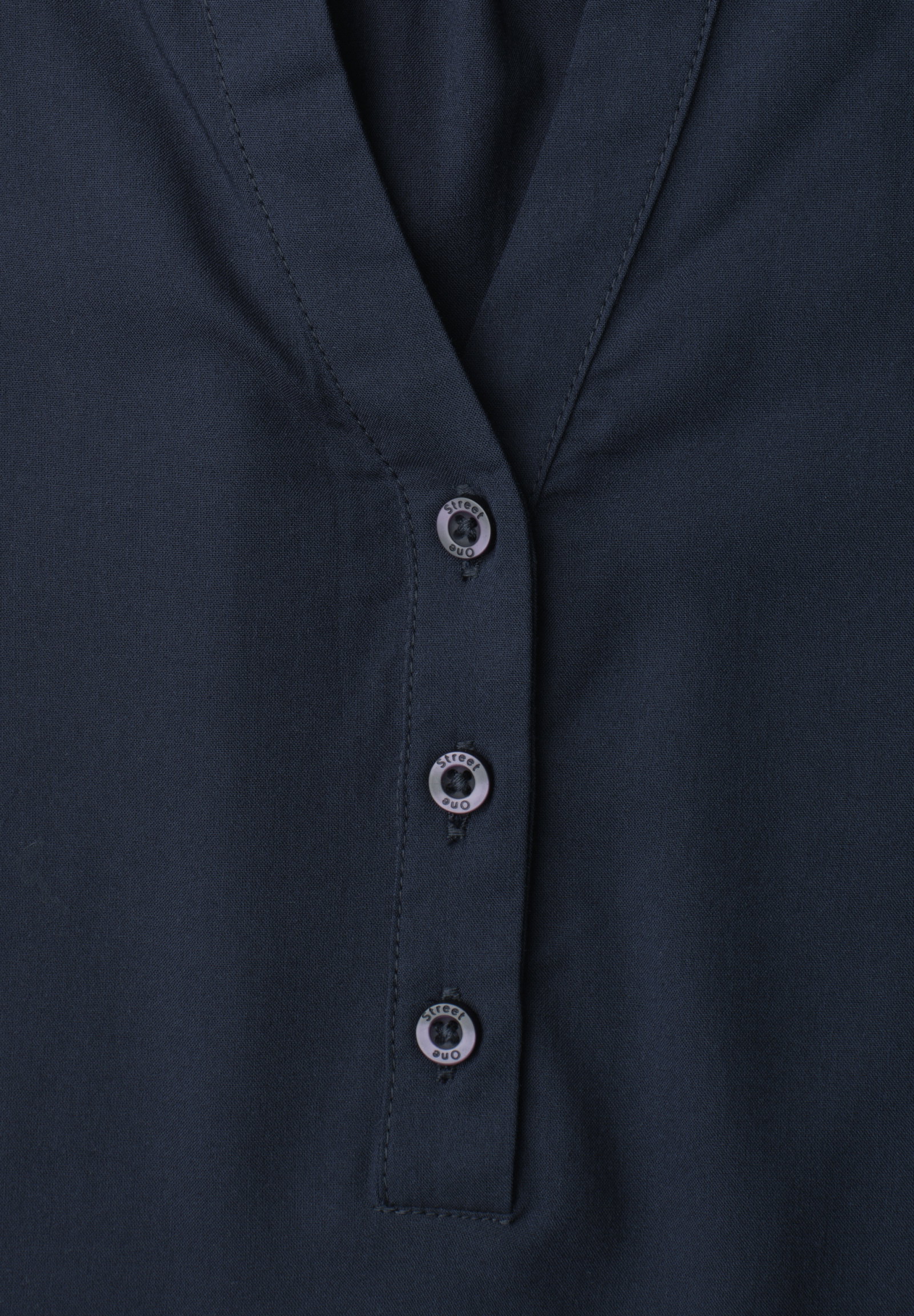 LTD QR Splitneck blouse w gath, darkest blue #2