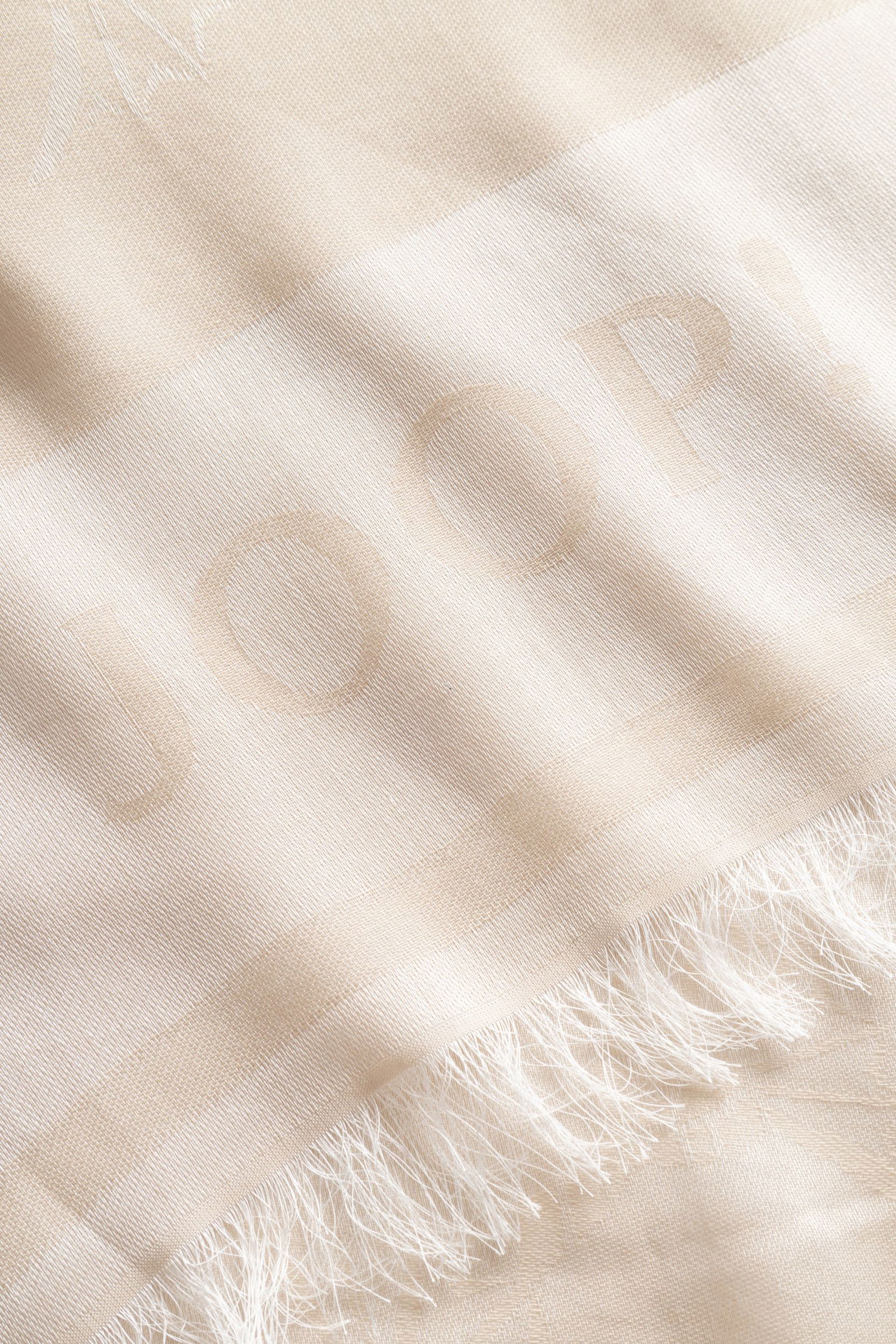 Joop | Joop Tuch | ONE