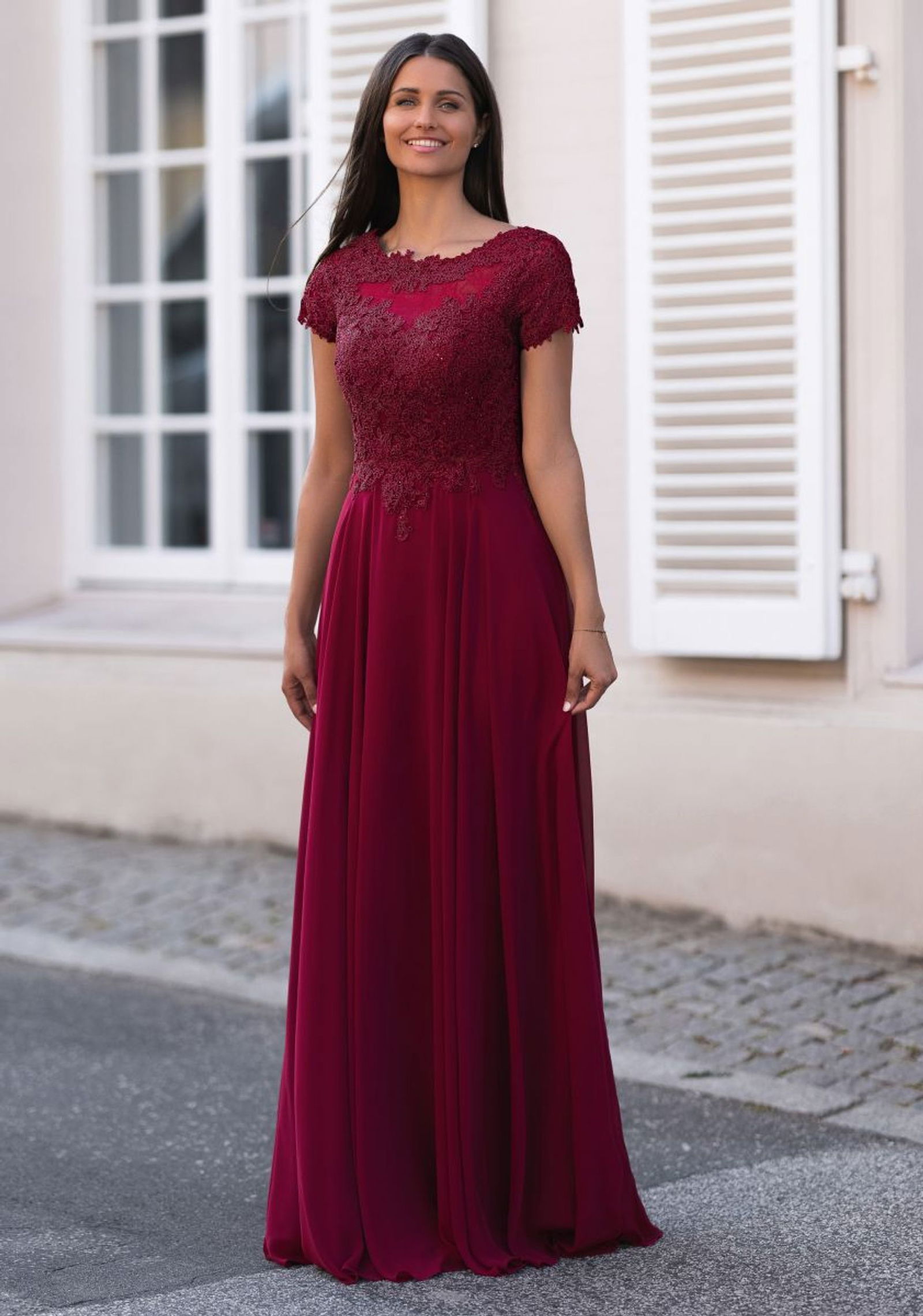 417480e30afcb3ba38da5f5710a46bcf Christian Koehlert Kurzärmliges Abendkleid