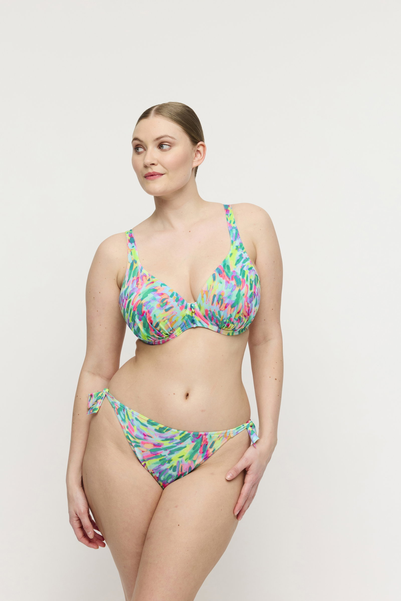 DOUALA Impressionist Summer halb unterlegter Bikini tief. #9