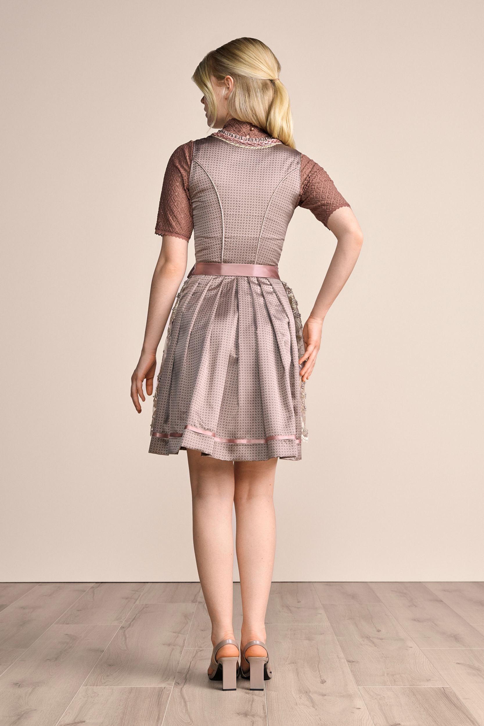 Krüger |  Dirndl kurz | 34 | rosa