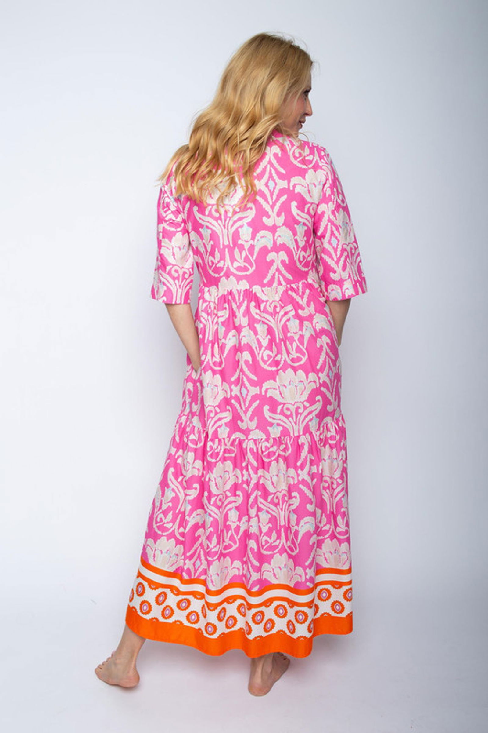 Emily van den Bergh |  Emily van den Bergh Midikleid  | 40 | pink/orange
