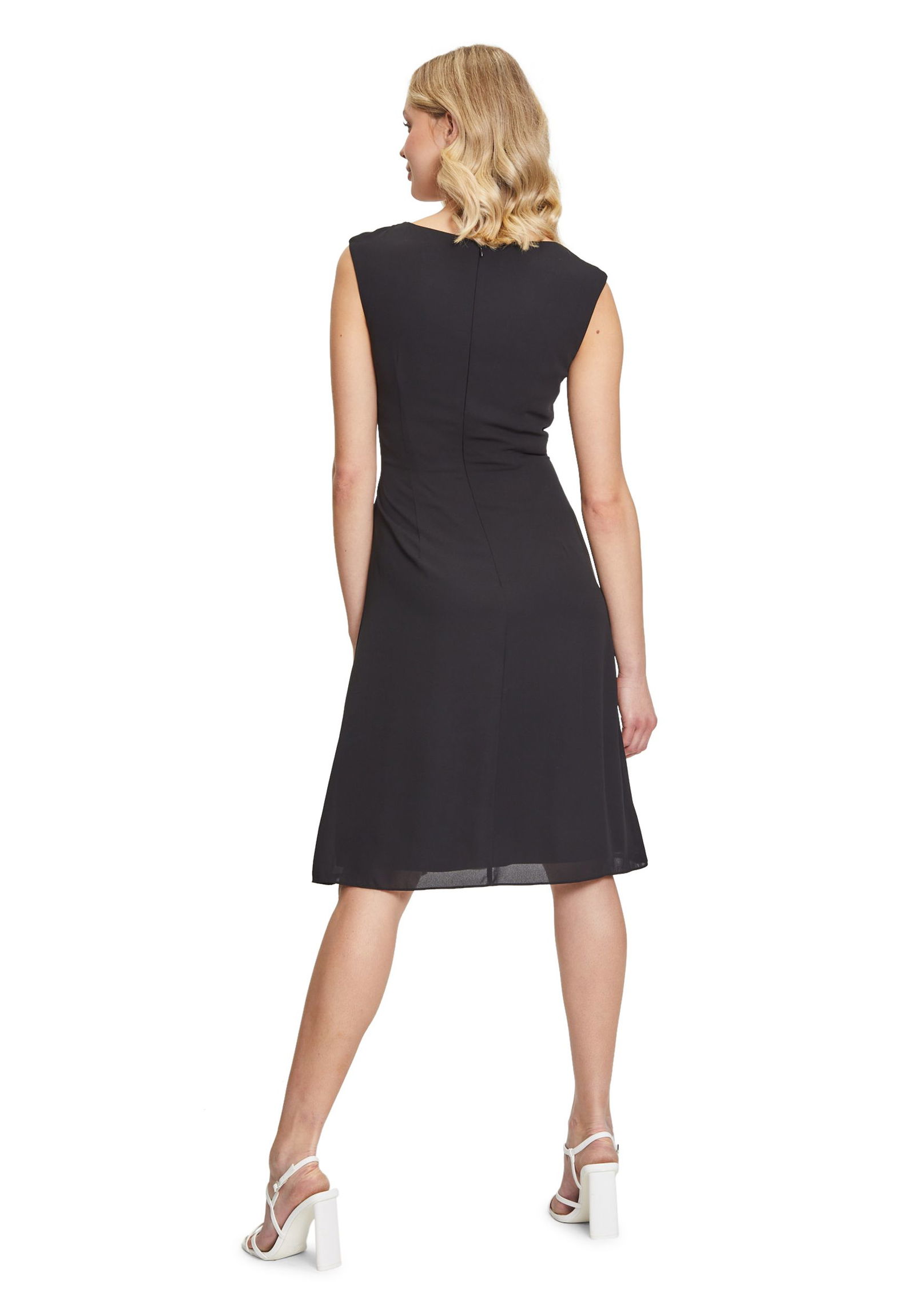 Chiffonkleid
