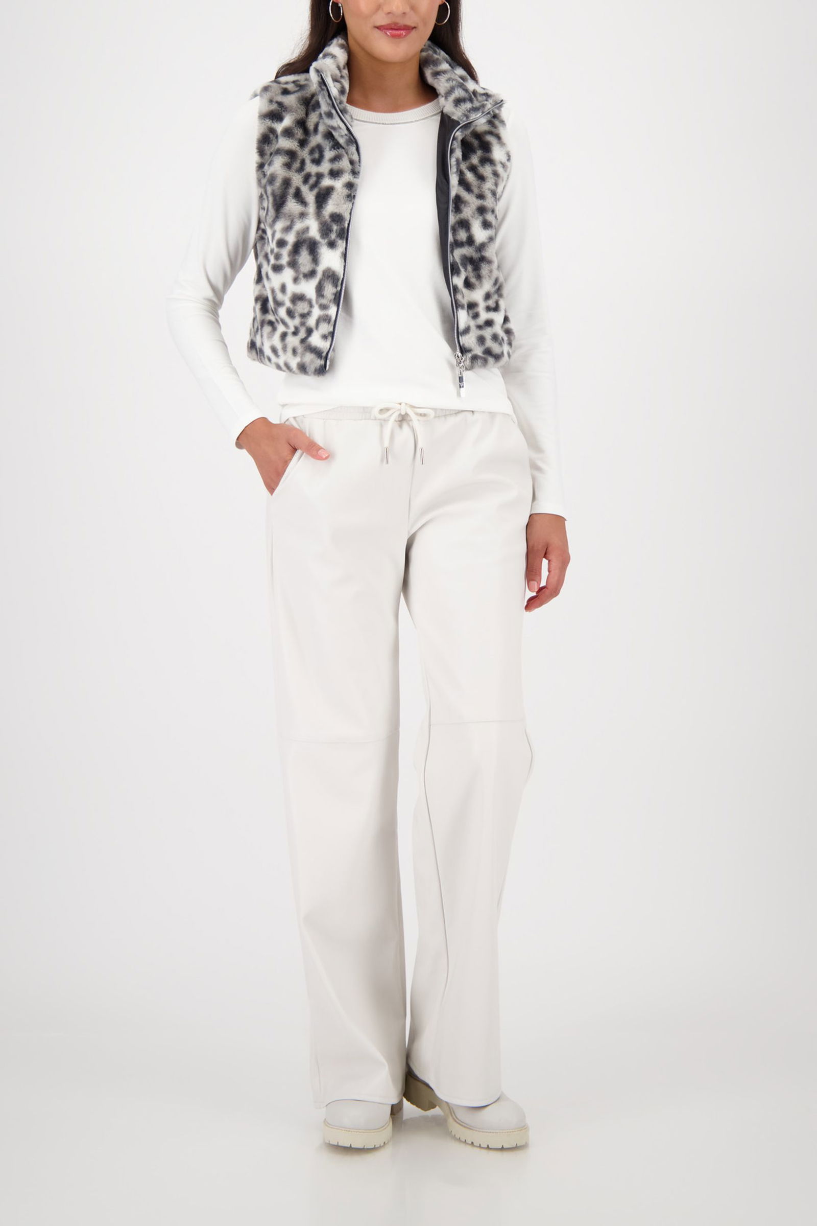 Monari |  Monari Weste  | 38 | schwarz gemustert