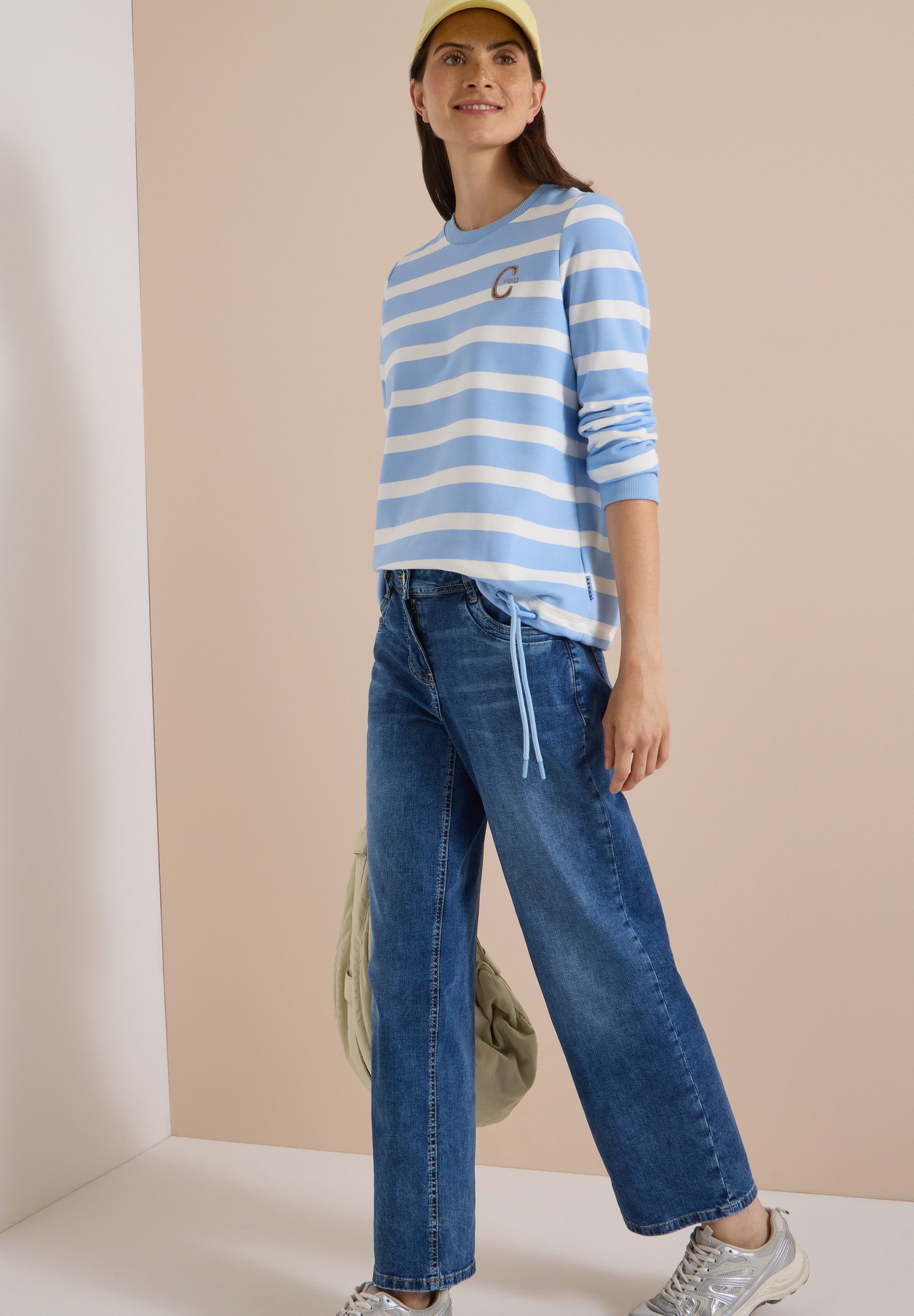 Striped Sweatshirt w. embroide, easy blue #5