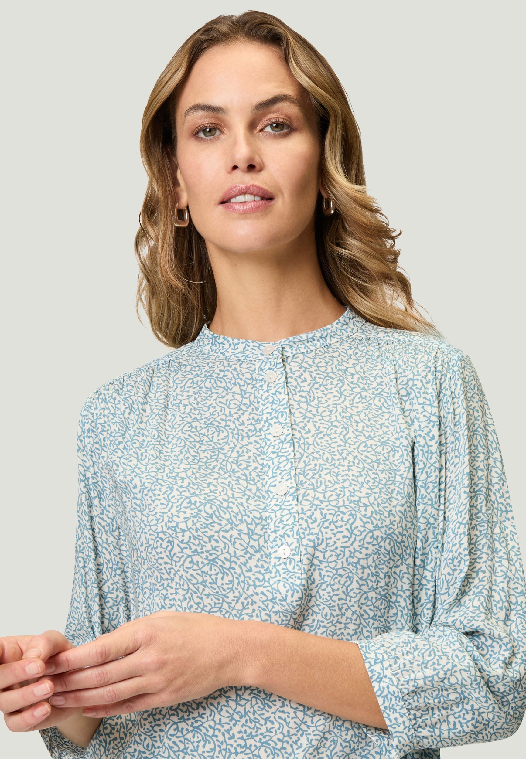 Zero |  Zero Shirt  | 34 | creamblue