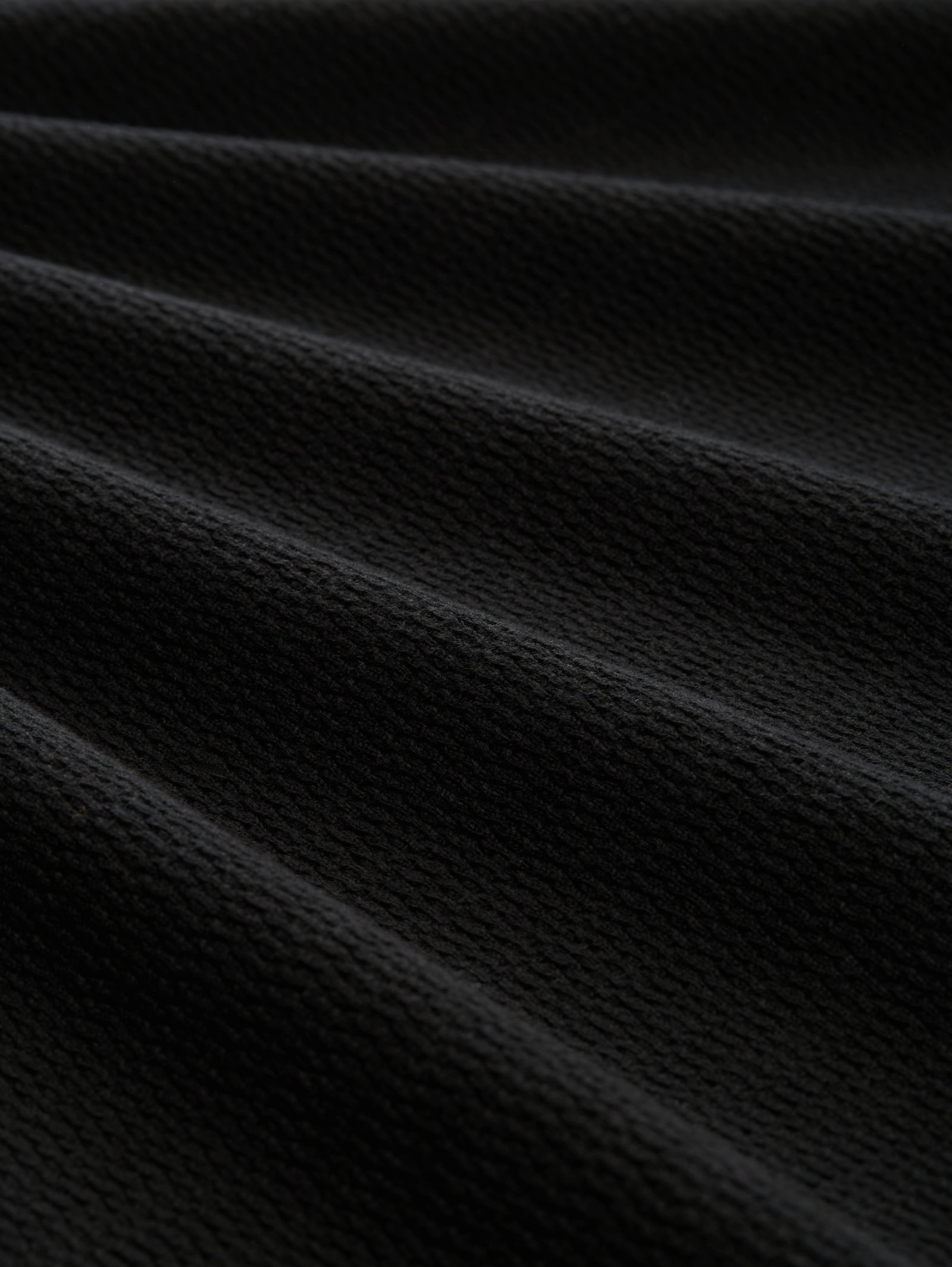 structured roll edge knit, Black #8