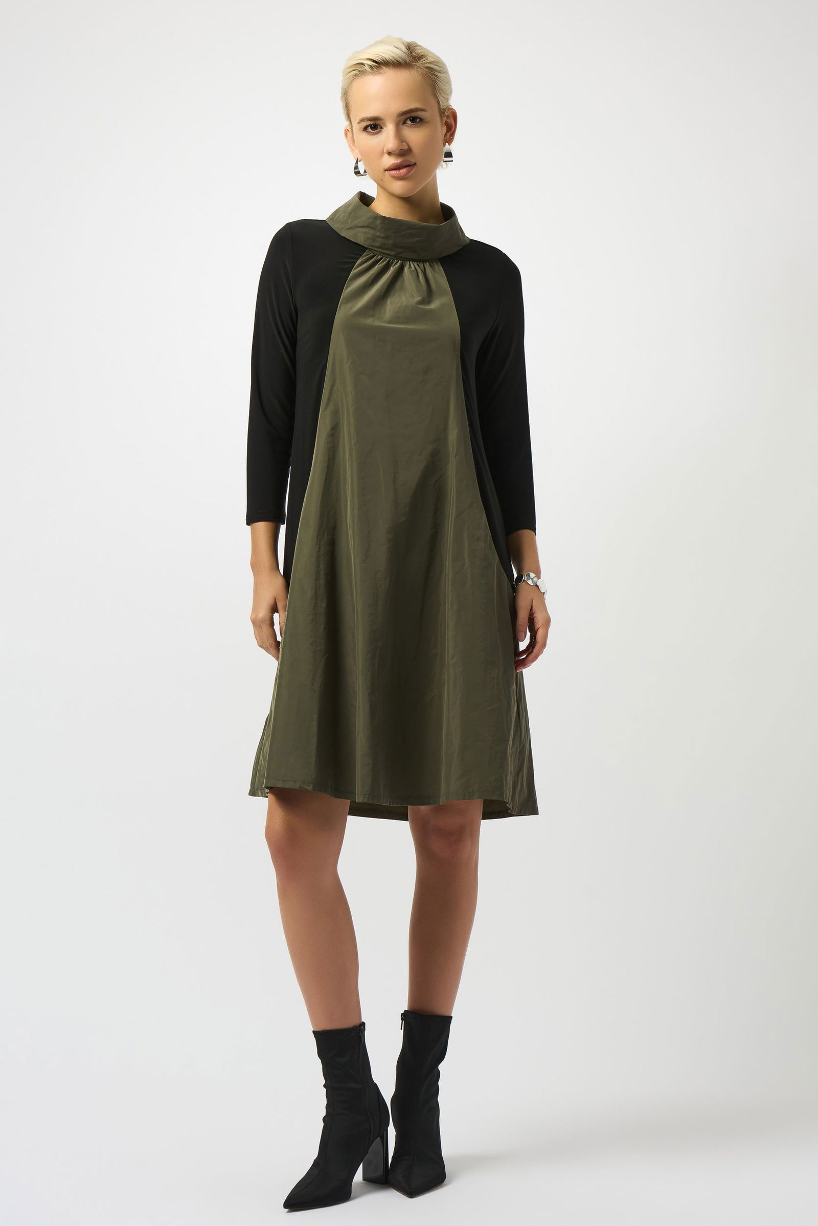  | Kleid, Schwarz/Avocado | 48