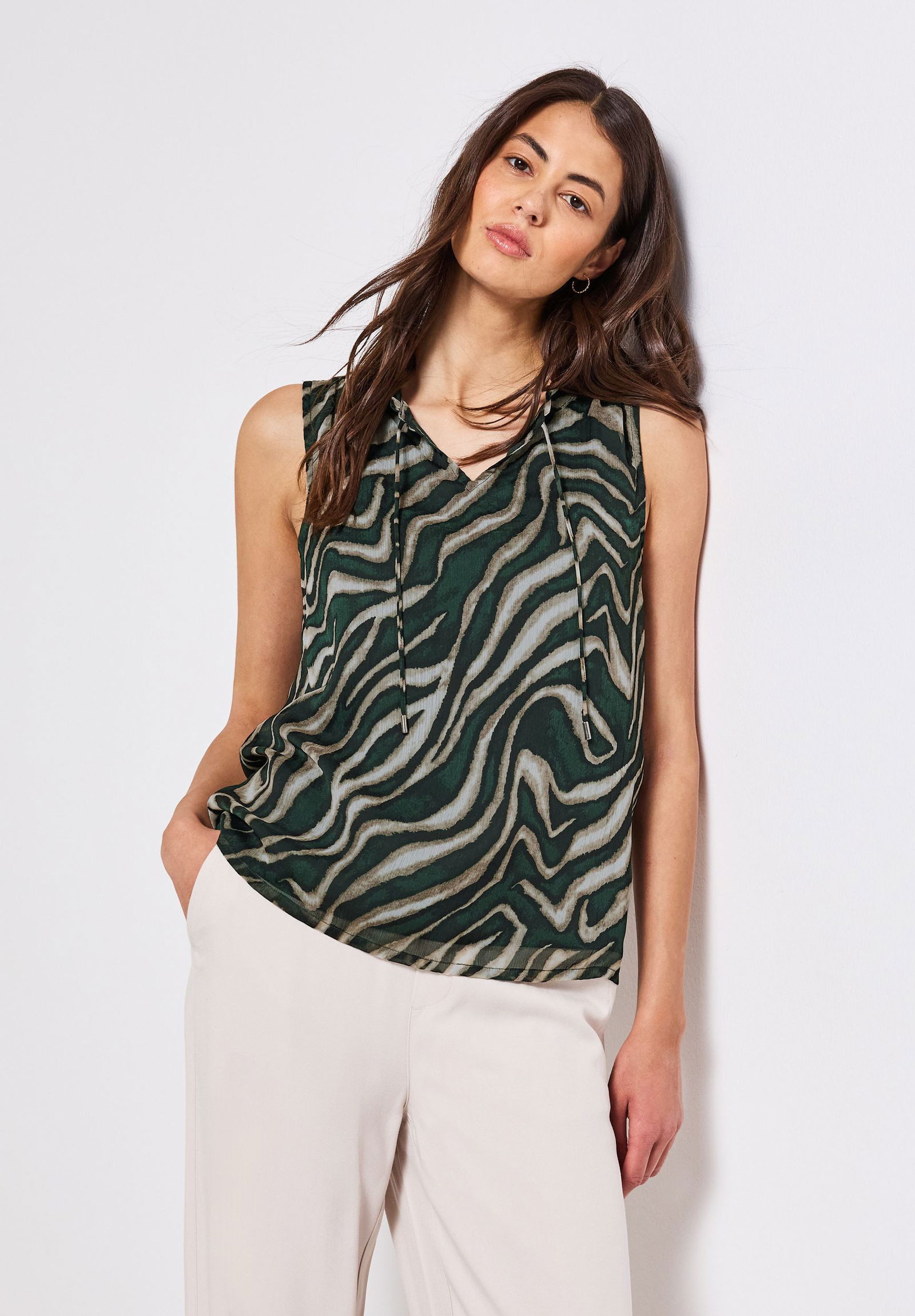  |  Chiffon Blusentop mit Print | 42