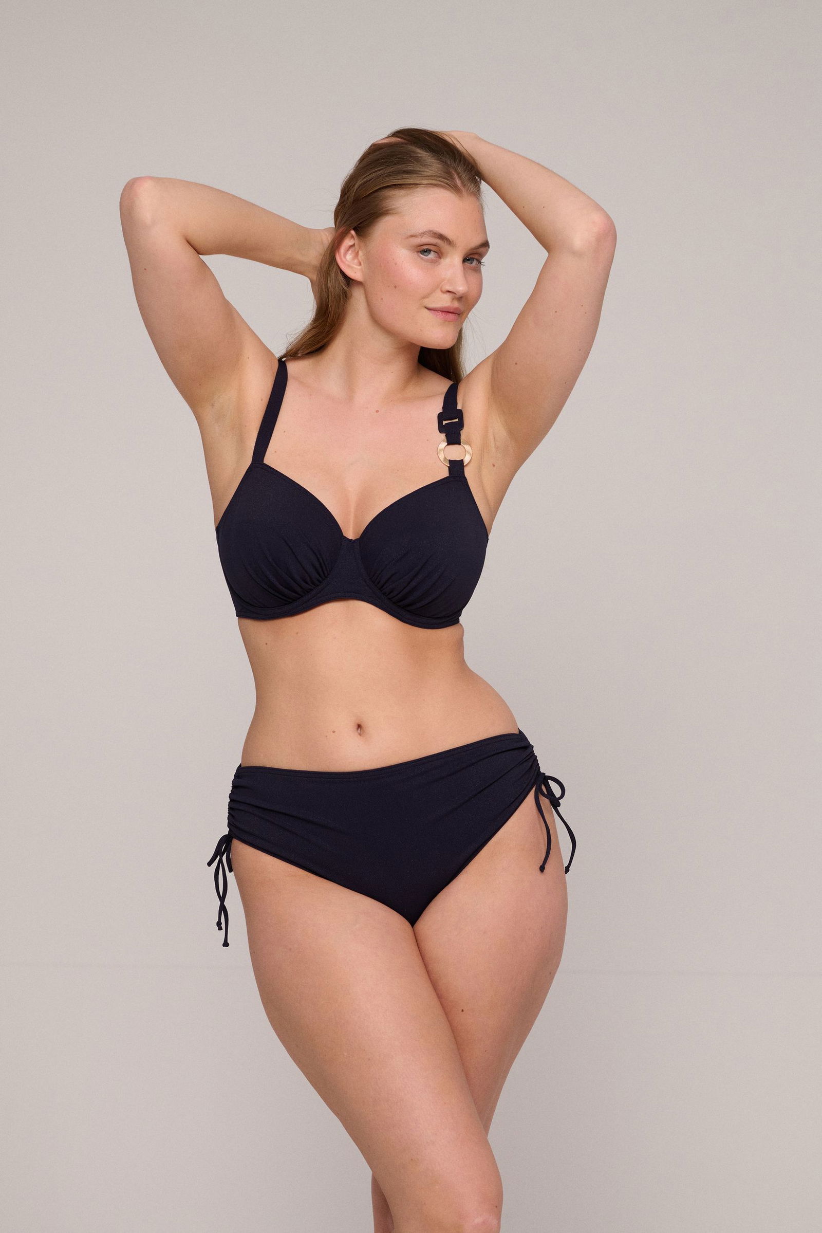 PrimaDonna |  PINNER Dazzling sky Bikini Taillenslip m. Schnur | 42