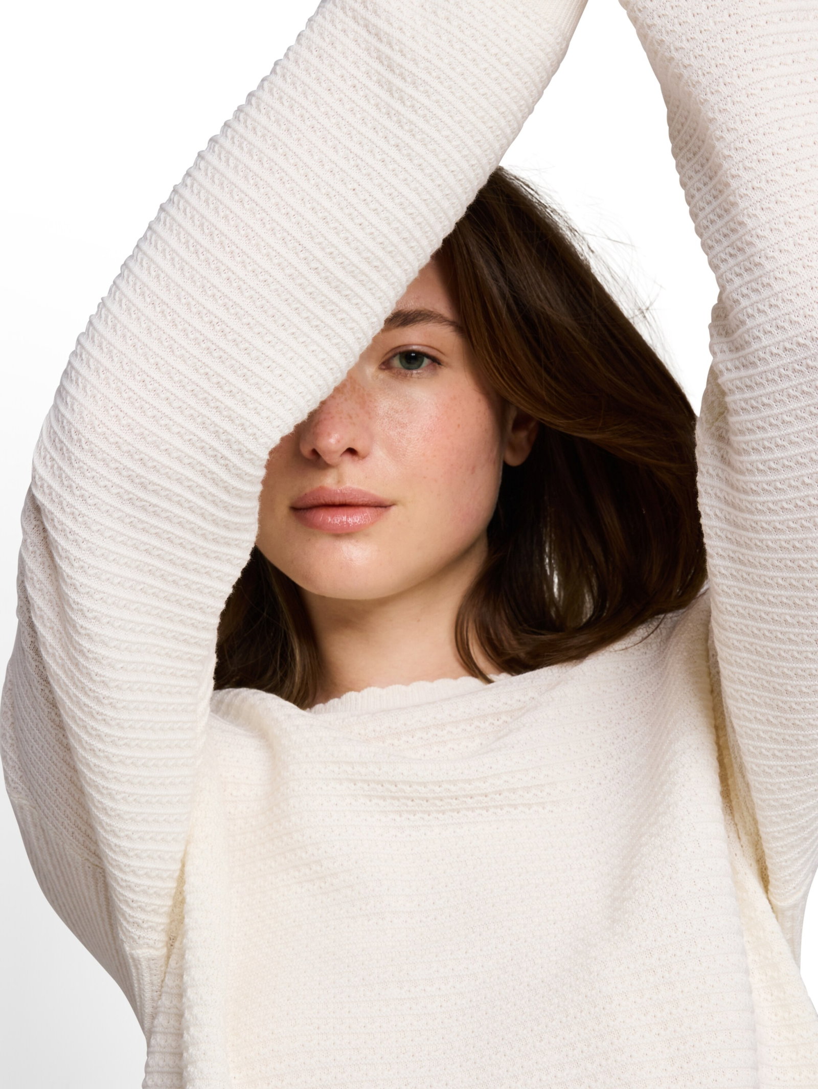 knit pullover with wavy edges, off white #6