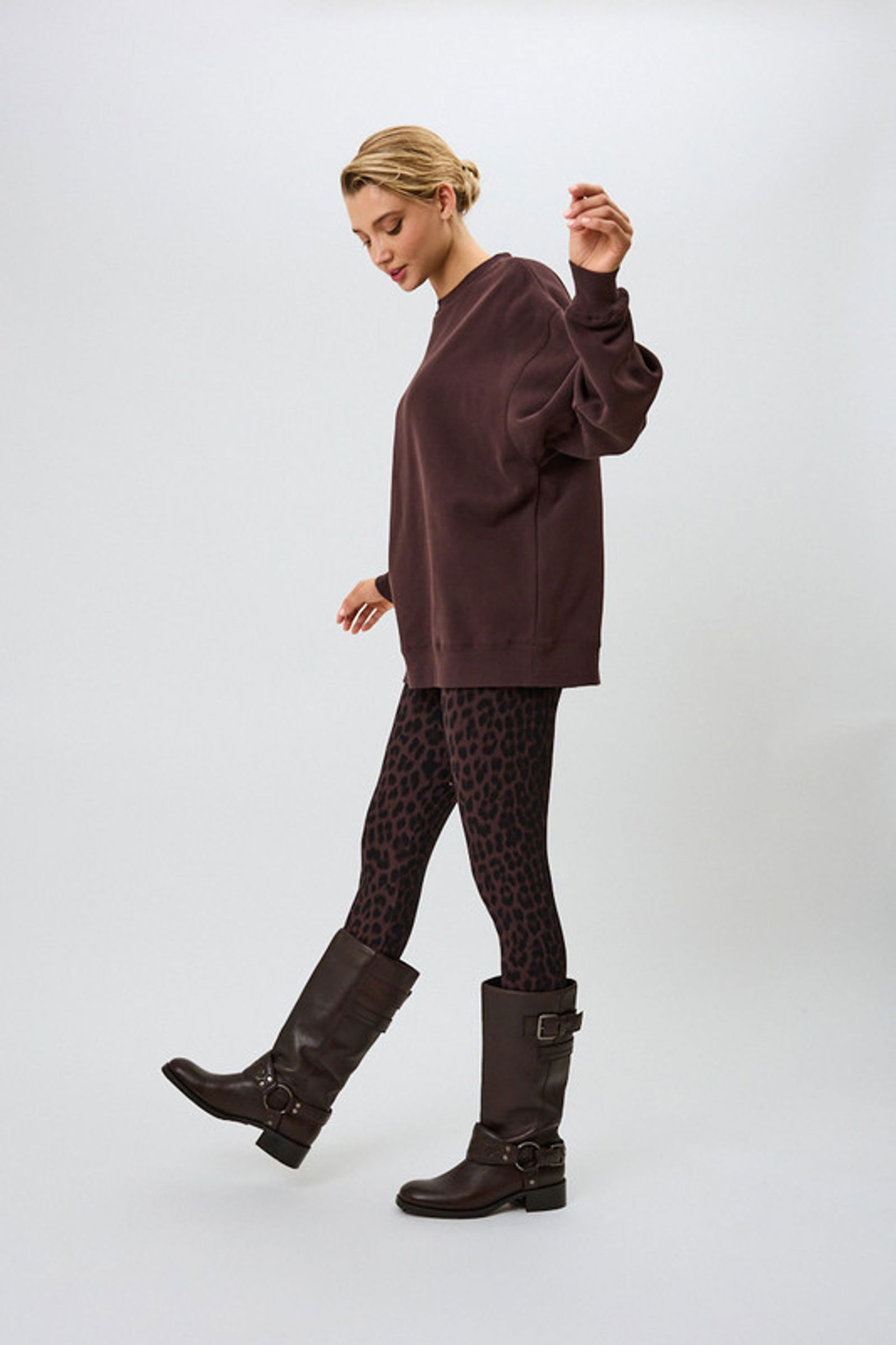 Oh April |  Oh April Sweatshirt  | M | 1202_6017