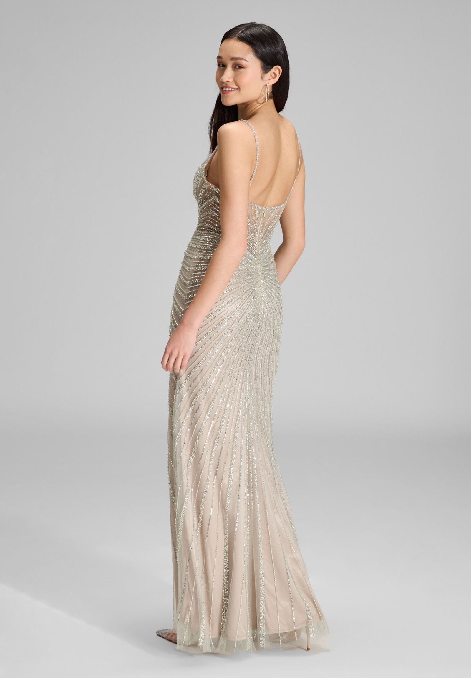 |  Abendkleid mit all-over Stickerei, silver | 34