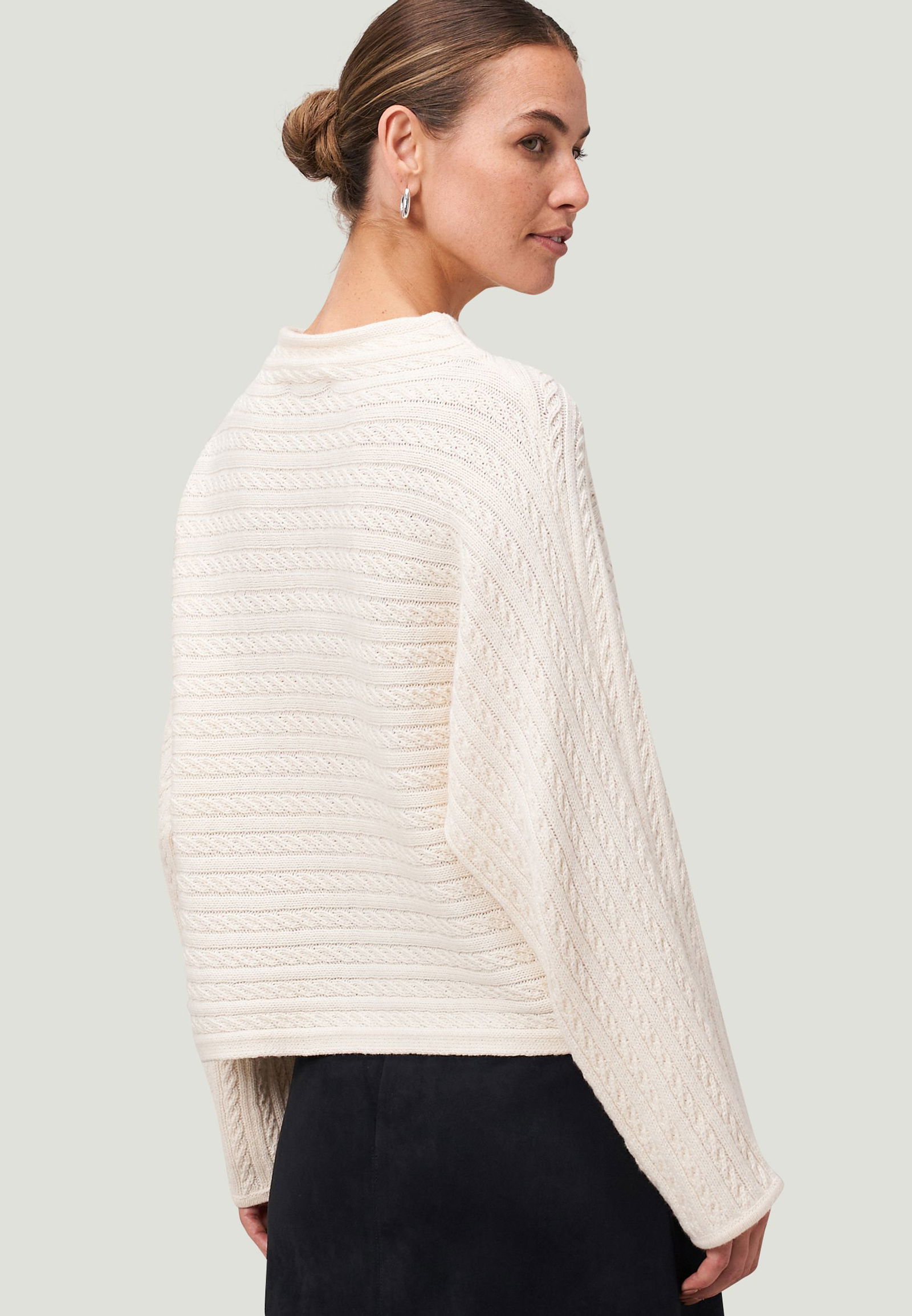 Zero | Zero Pullover | M | eggnog