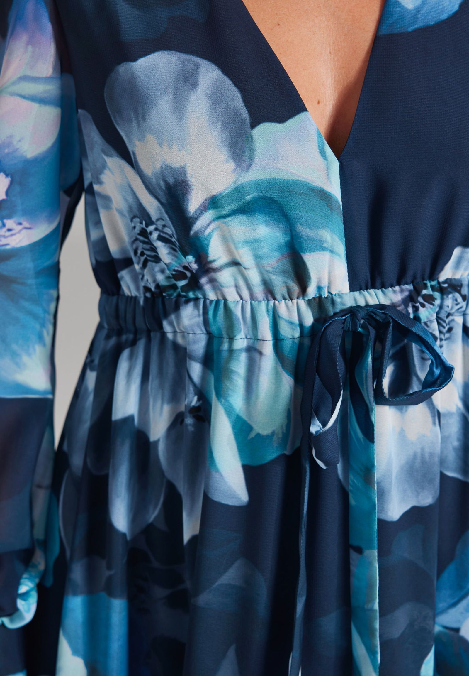 Swing Abendkleid