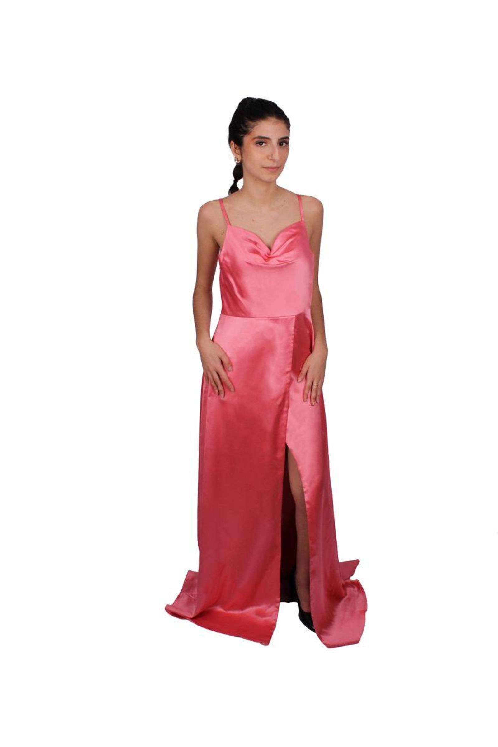 29a0c872670eb1c64a410ad5a0836f00 Laona Langes Kleid