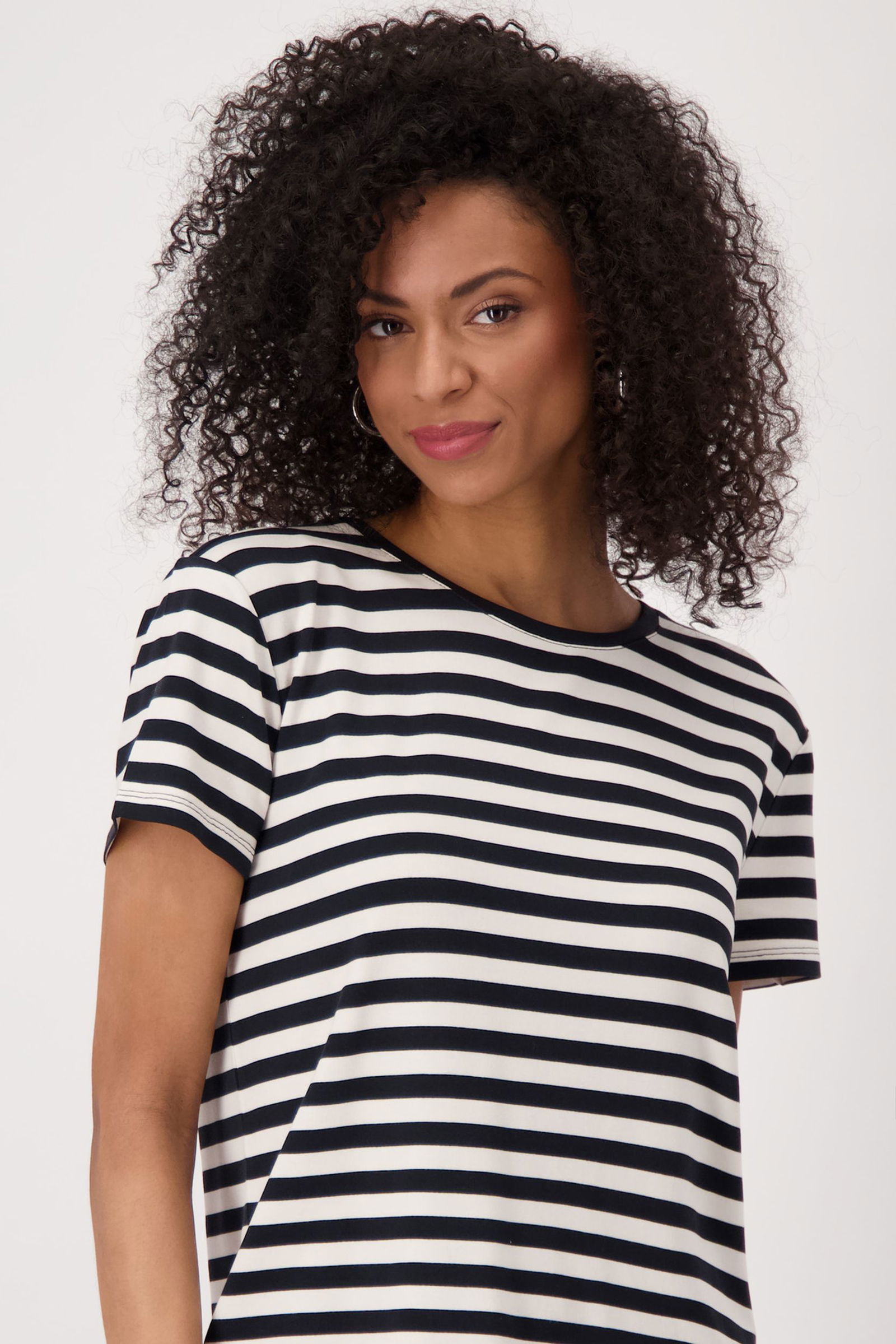 15db8c0989e31c86f7e728014457cd5a Monari |  T-Shirt, schwarz Ringel | 38 | schwarz ringel