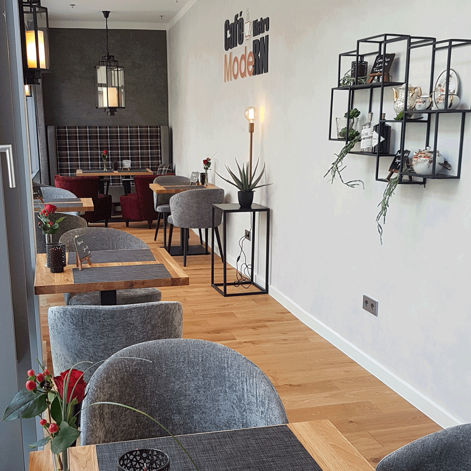 Café Modern im Modehaus Heinze