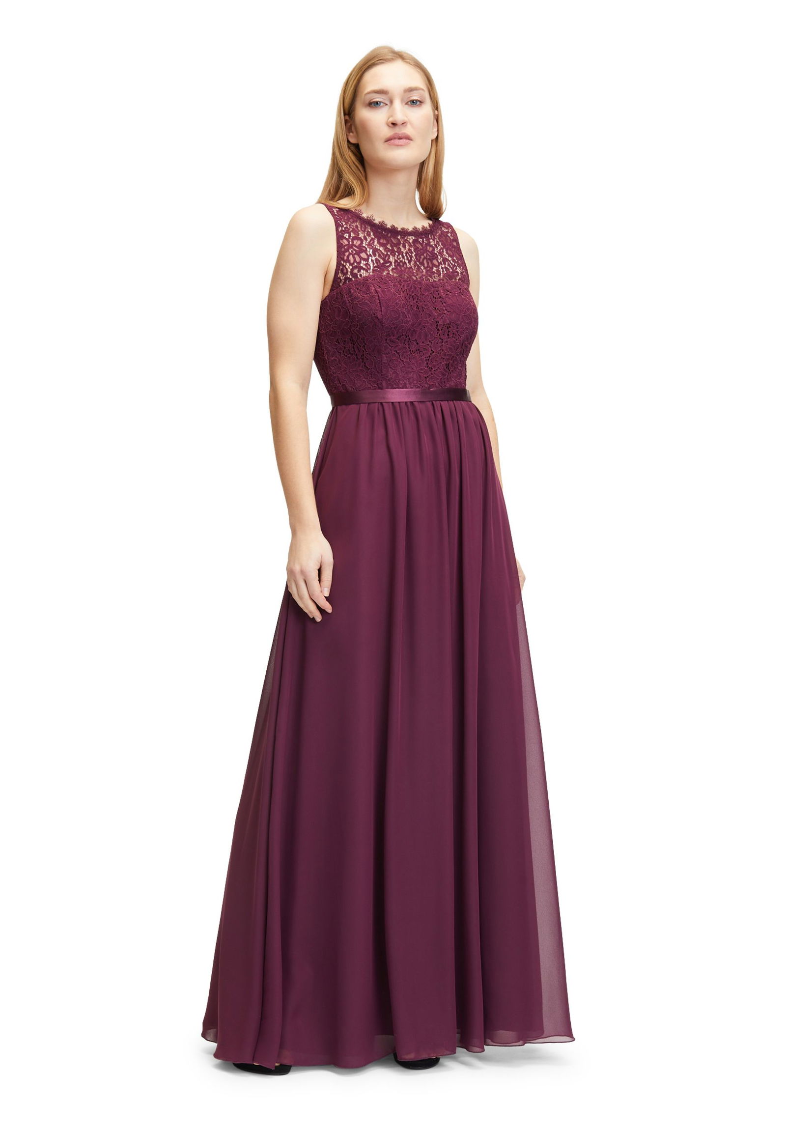 c76f68b854a96d80e2d478429fcd7eab Suddenly Princess Langes Kleid