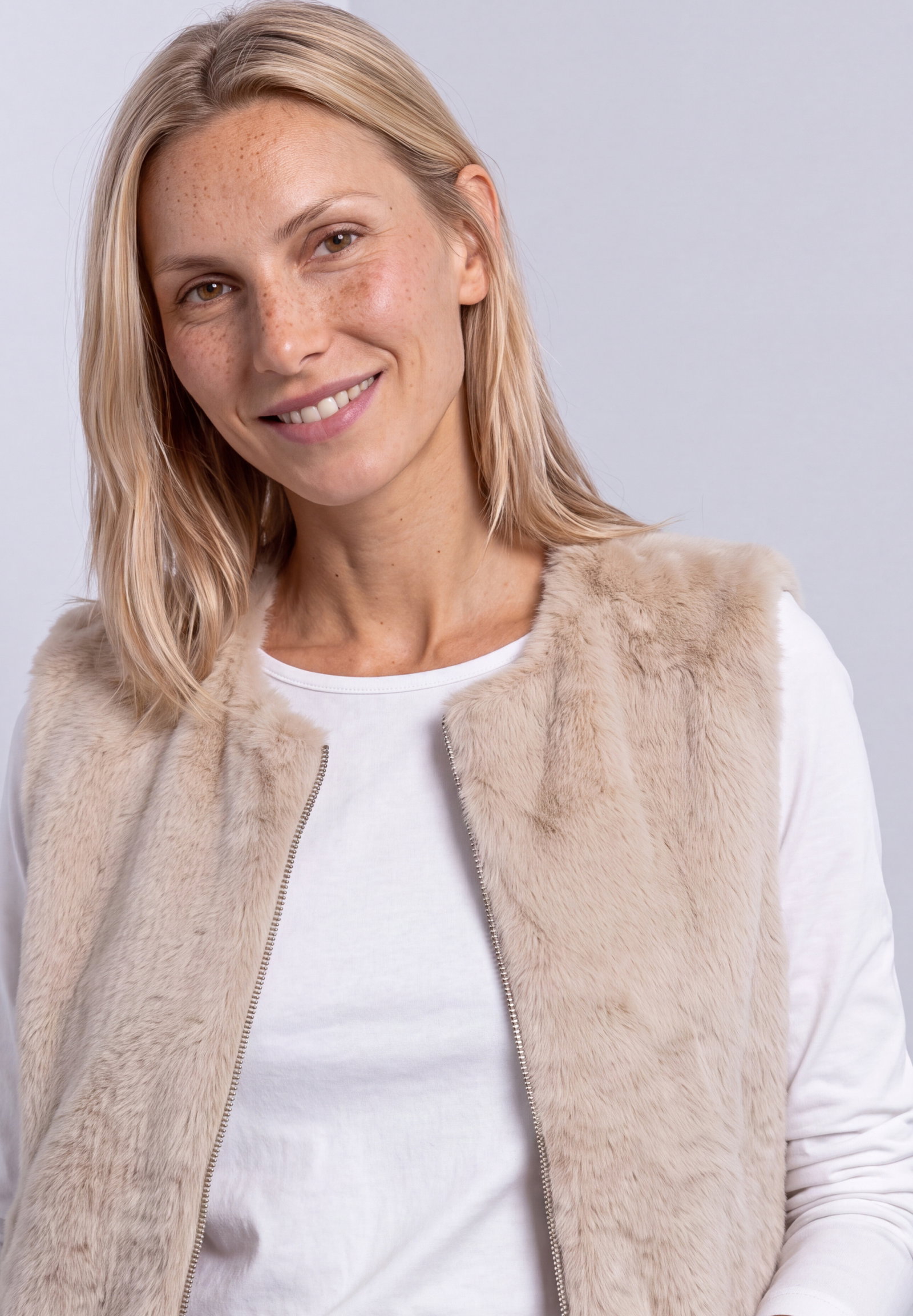 Fake Fur Vest, clay sand #6