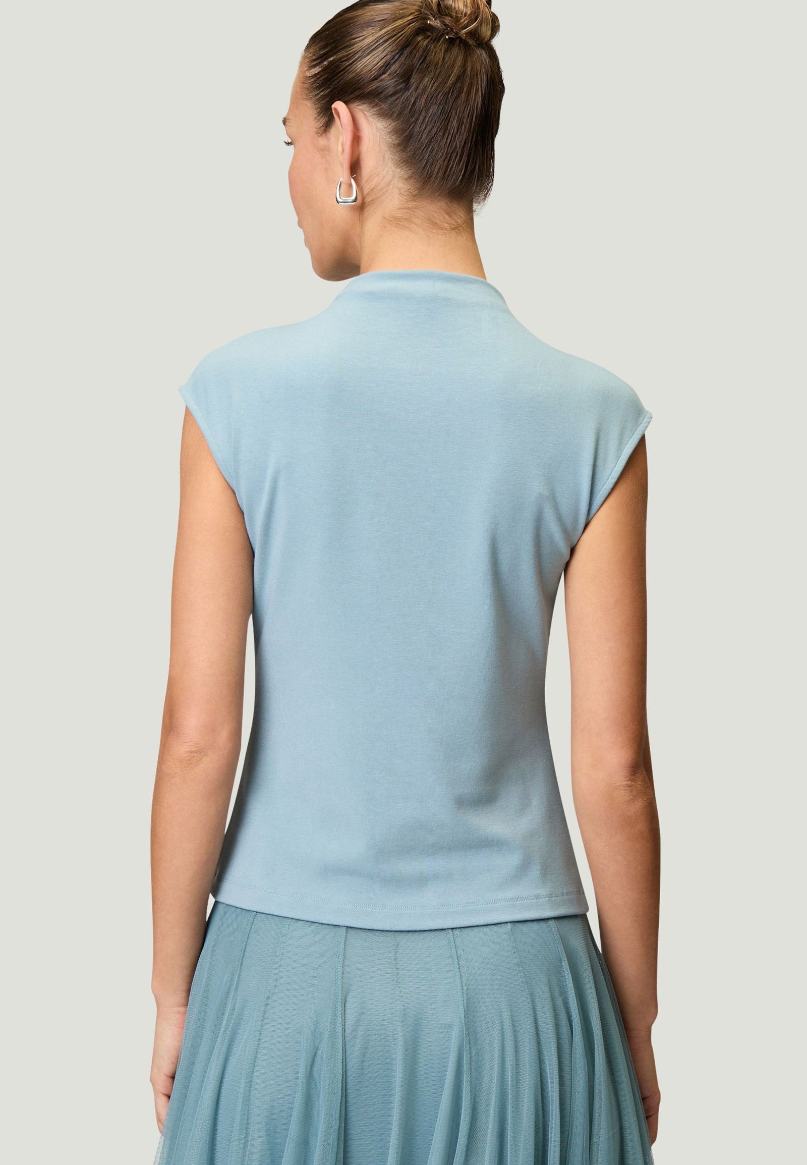 Zero |  Zero Shirt  | 34 | 1605_8991