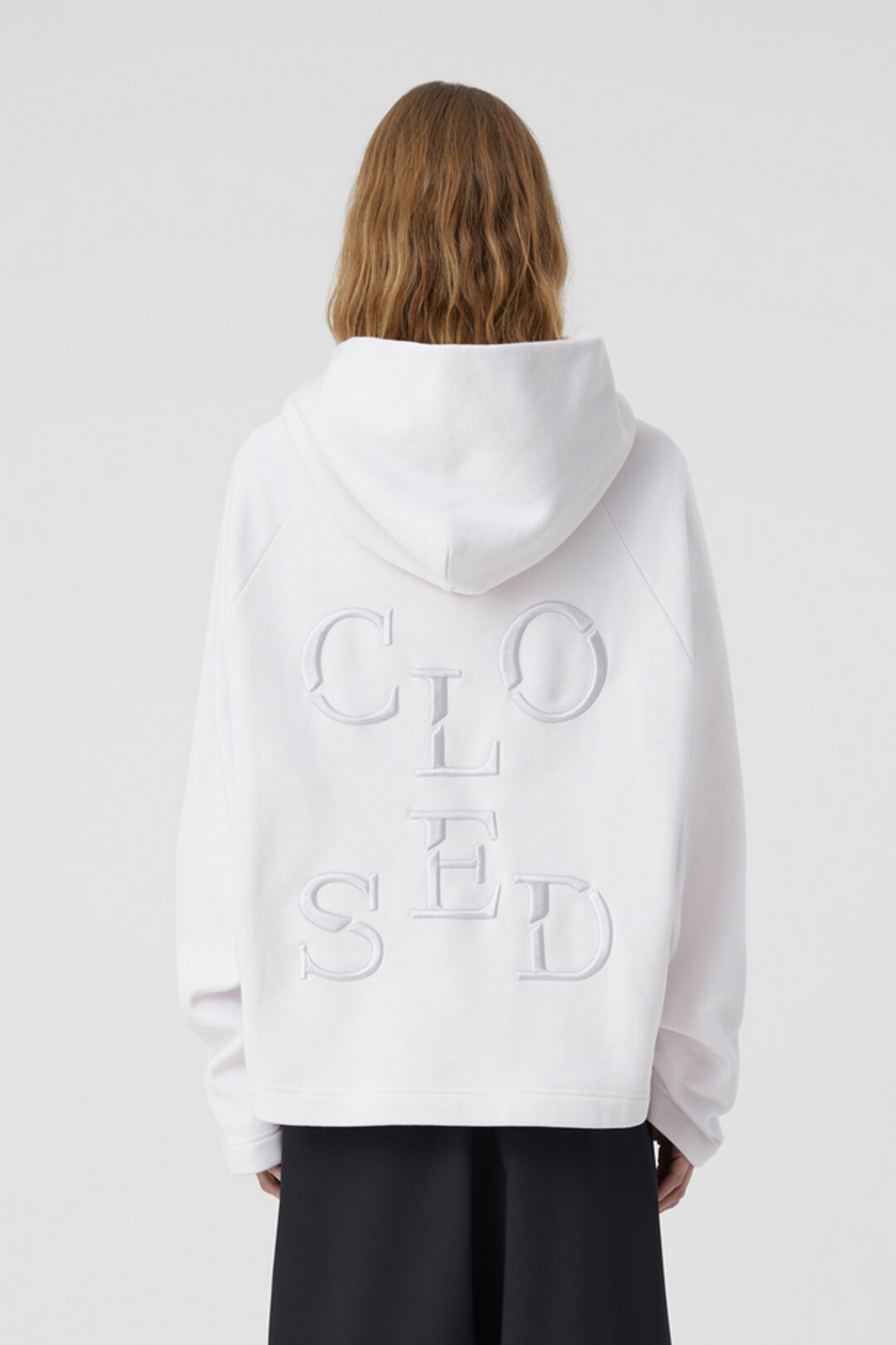 Closed Sweatshirt 