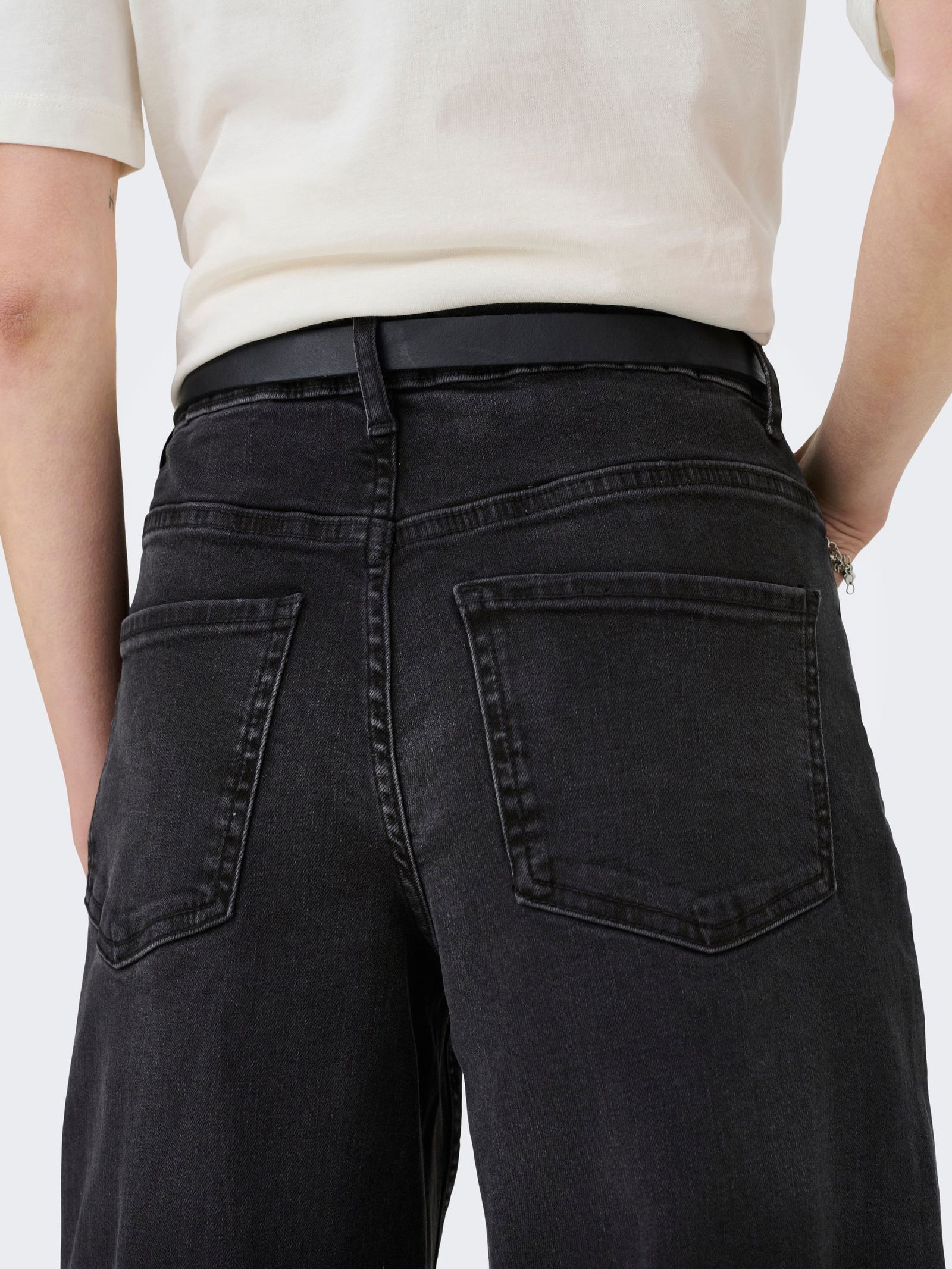 JDY |  JDY Schlaghose  | M/30 | black denim