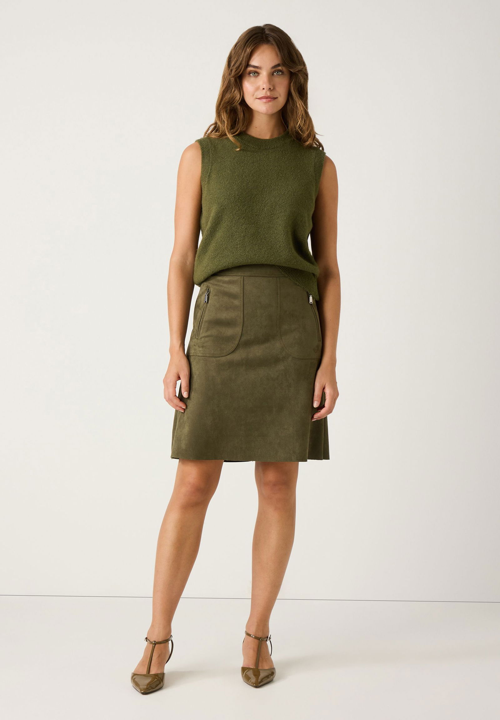  | Pullunder, olive leaf | 36